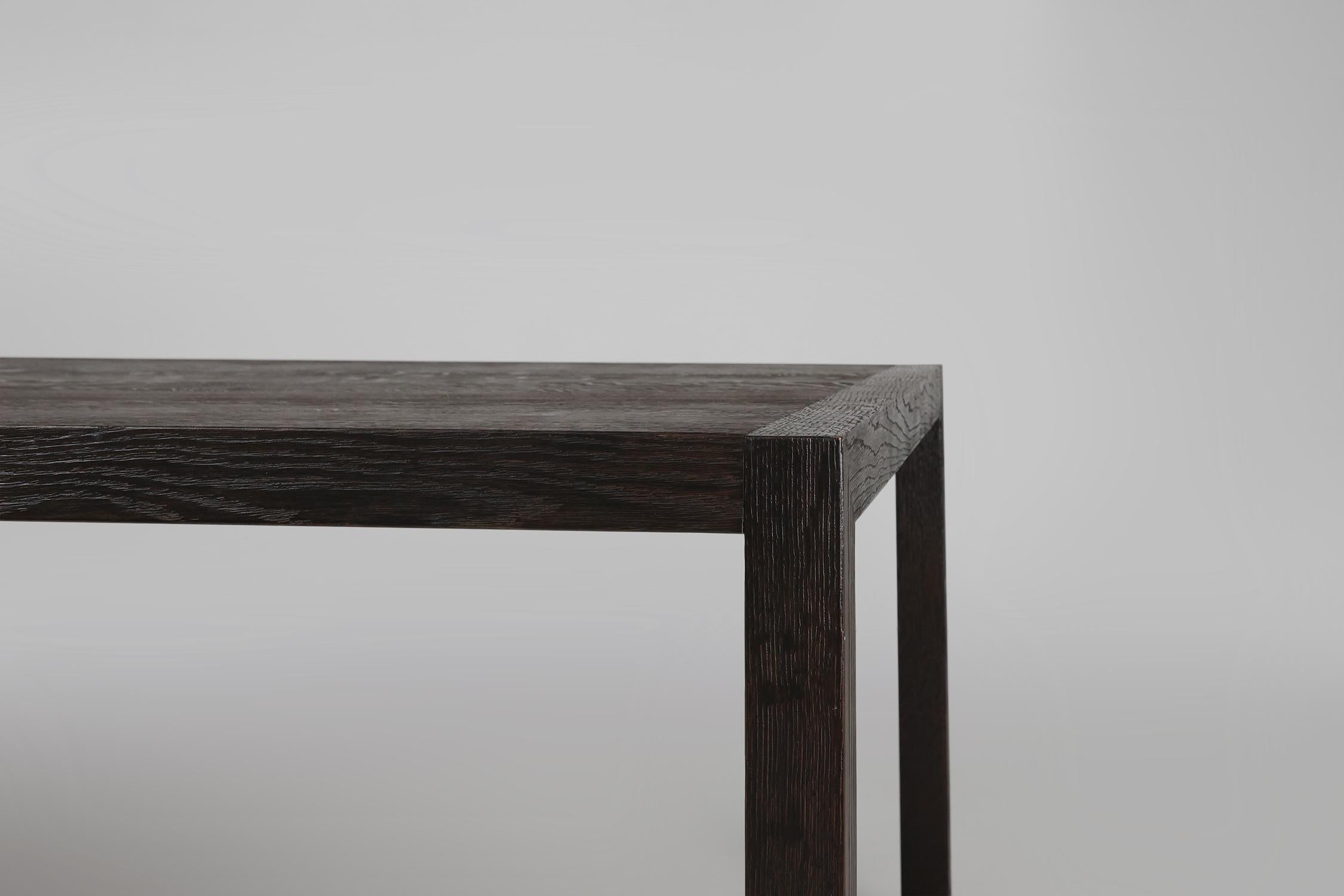 Gran mesa de comedor Vintage de roble ennegrecido, Bélgica ca. 1980 Moderno de mediados de siglo en venta
