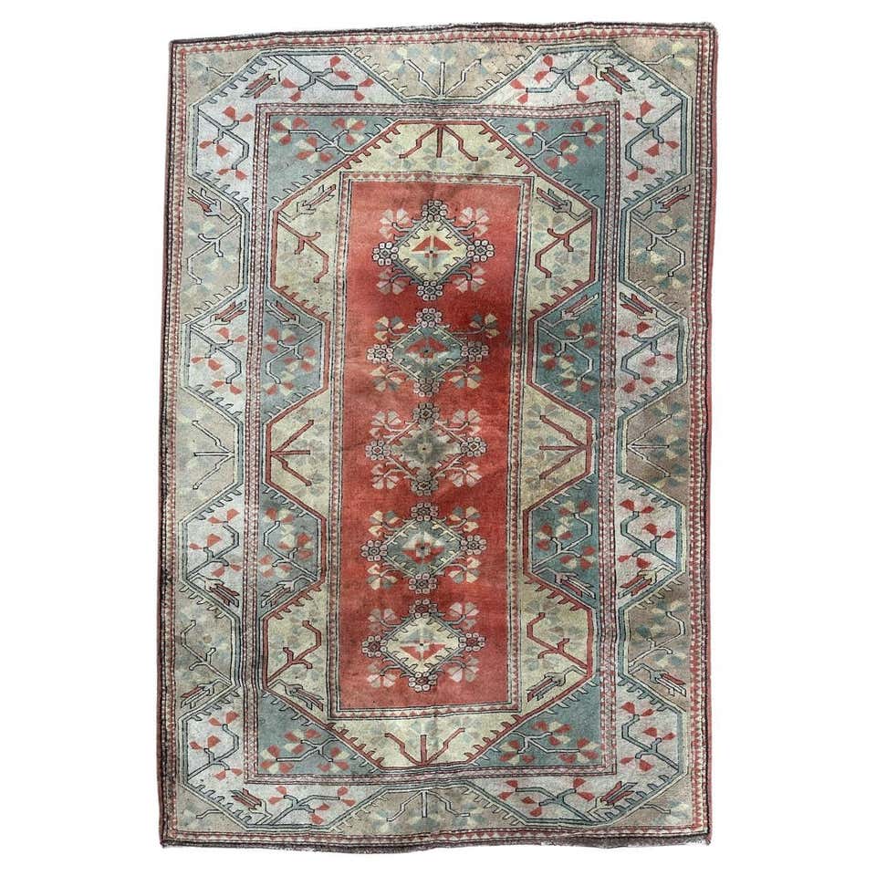 Distressed Vintage Turkish Kayseri Rug with Rustic Artisan Style For ...