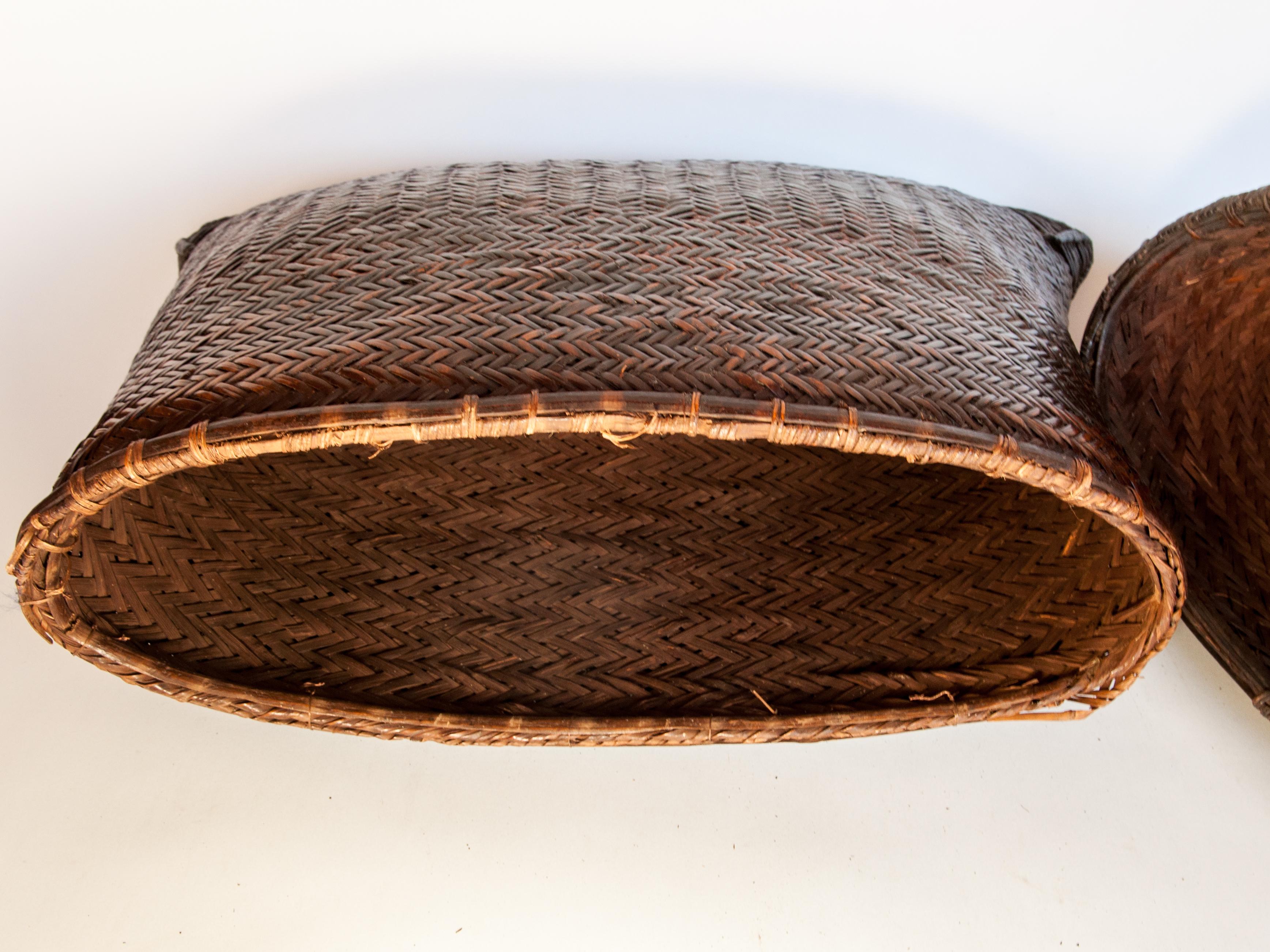 Large Vintage Double Weave Pouch Basket, Nepal, Mid-20th Century 11