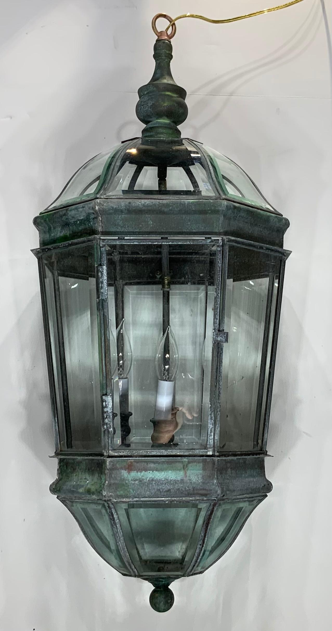 Large Vintage Eight Sides Handcrafted Quality Solid Brass Hanging Lantern In Good Condition In Delray Beach, FL