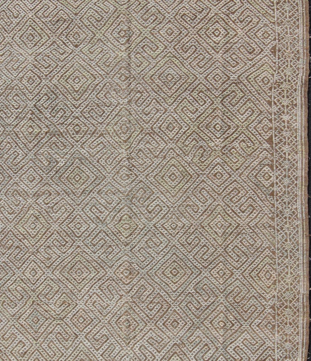 Turkish Large Vintage Embroidered Flat-Weave in Ivory and Brown with Geometric Design For Sale