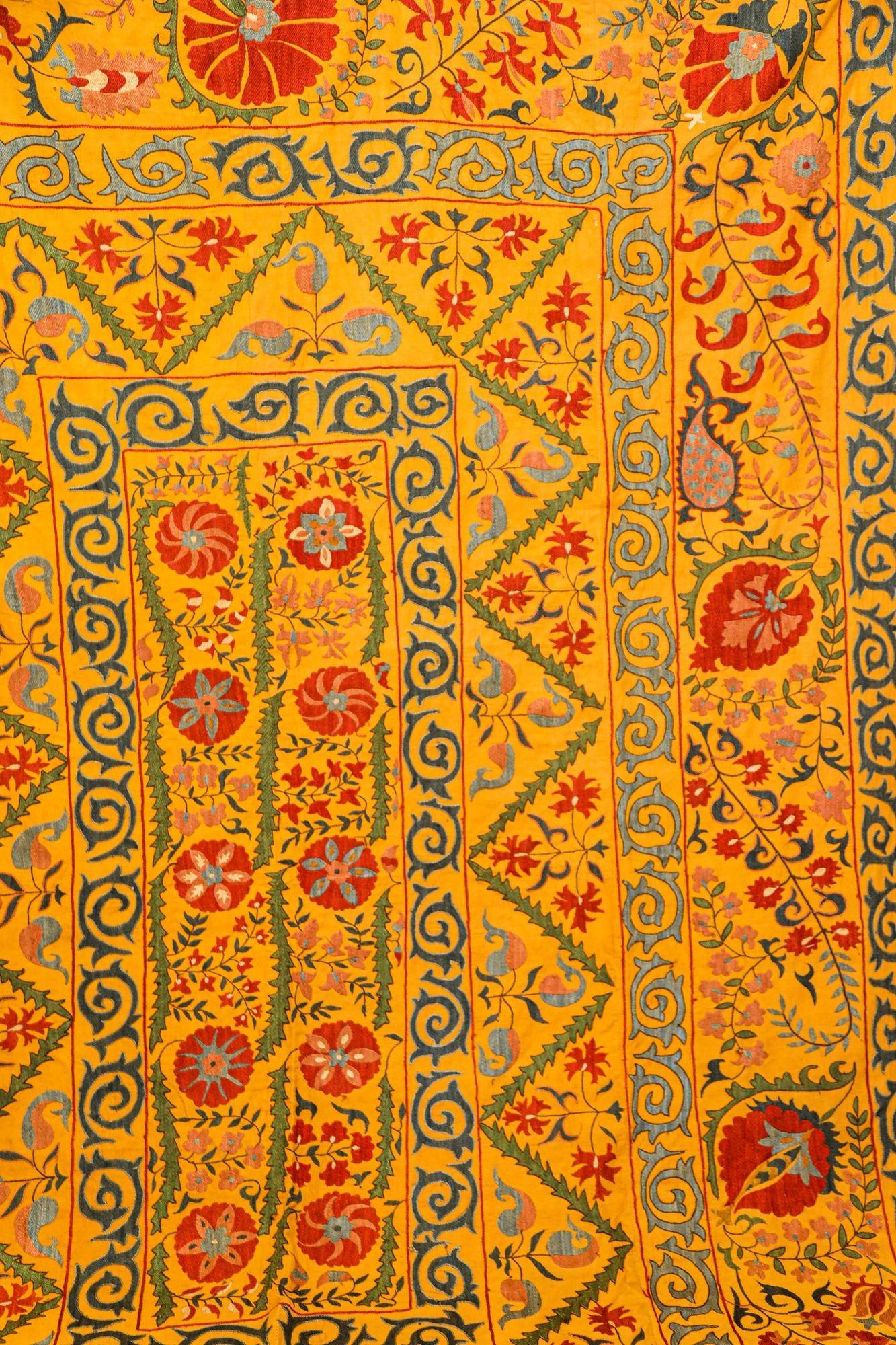 Large Vintage Embroidered Uzbek Suzani Yellow Blue Red For Sale 13