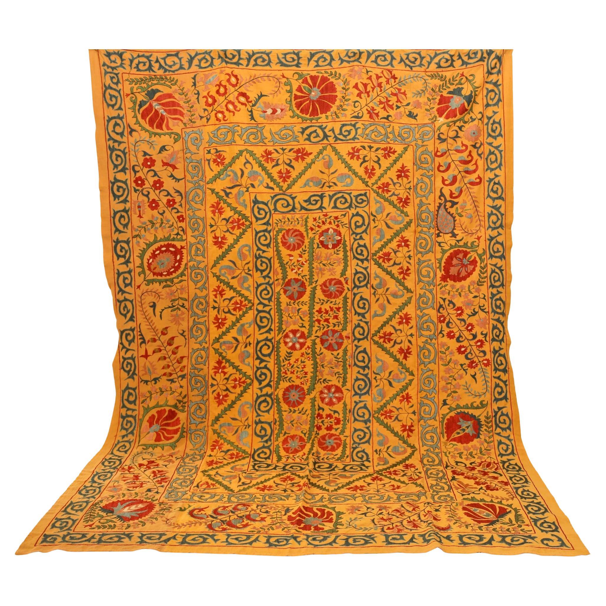 Grand Suzani ouzbek brodé vintage jaune bleu rouge