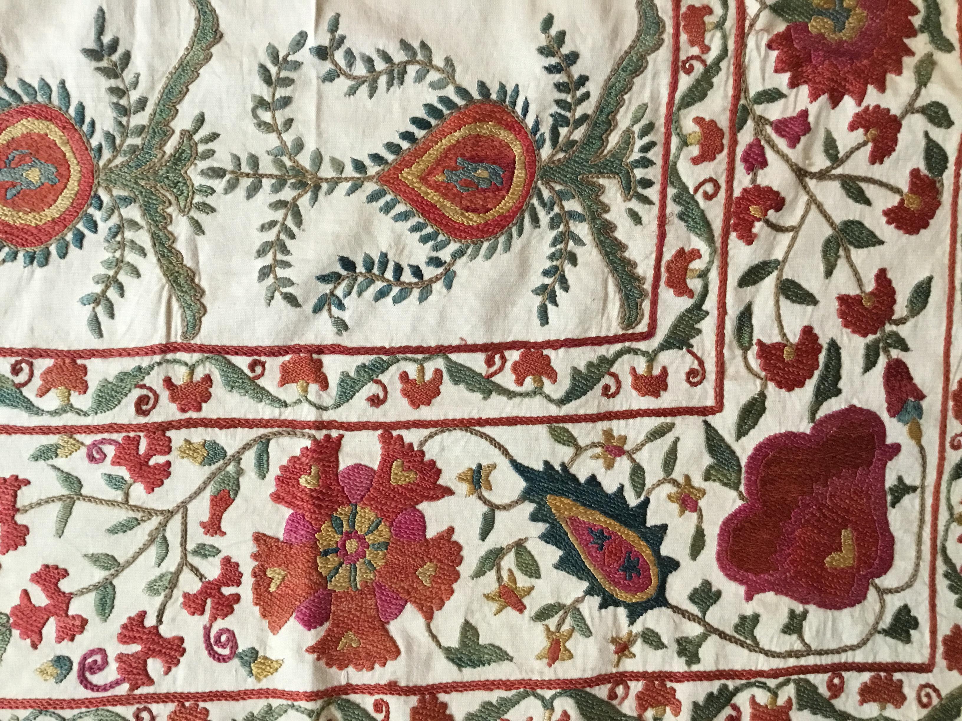 Large Vintage Embroidery Suzani Textile 7