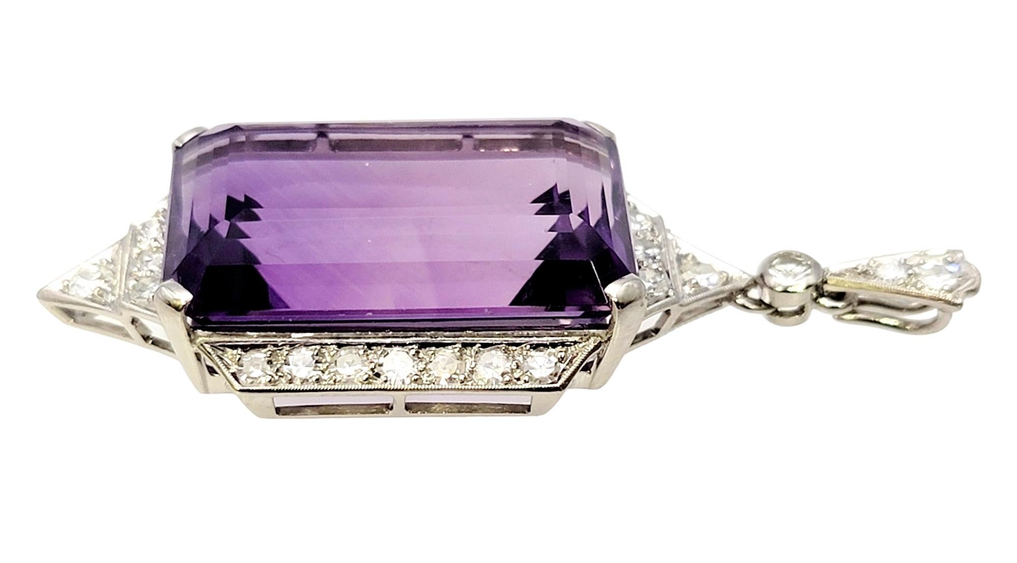 Grand pendentif vintage en platine avec améthyste taille émeraude et diamant à grains multiples en vente 1