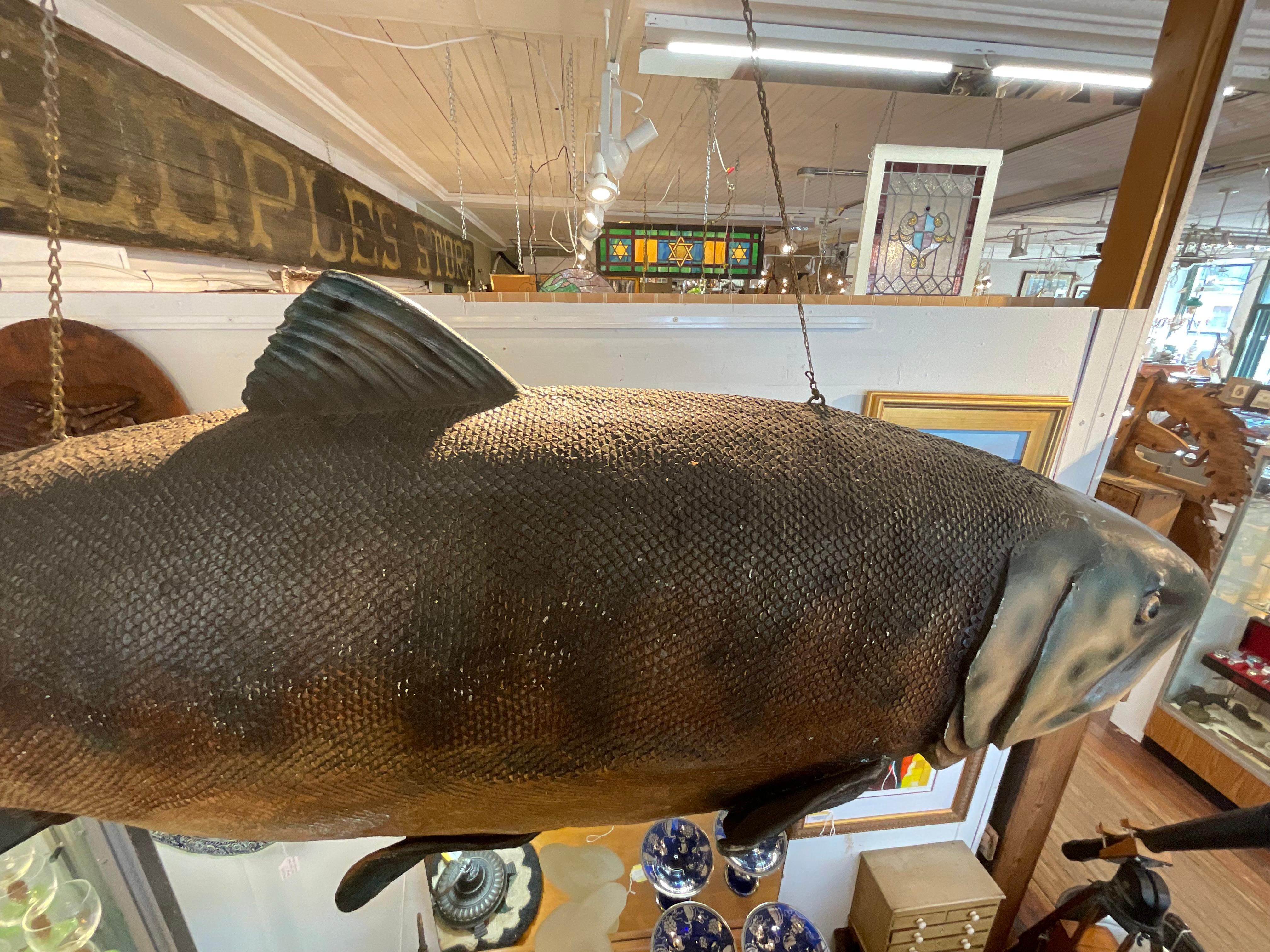 Große Vintage Fischhandelsschild-Skulptur, Vintage (Volkskunst) im Angebot