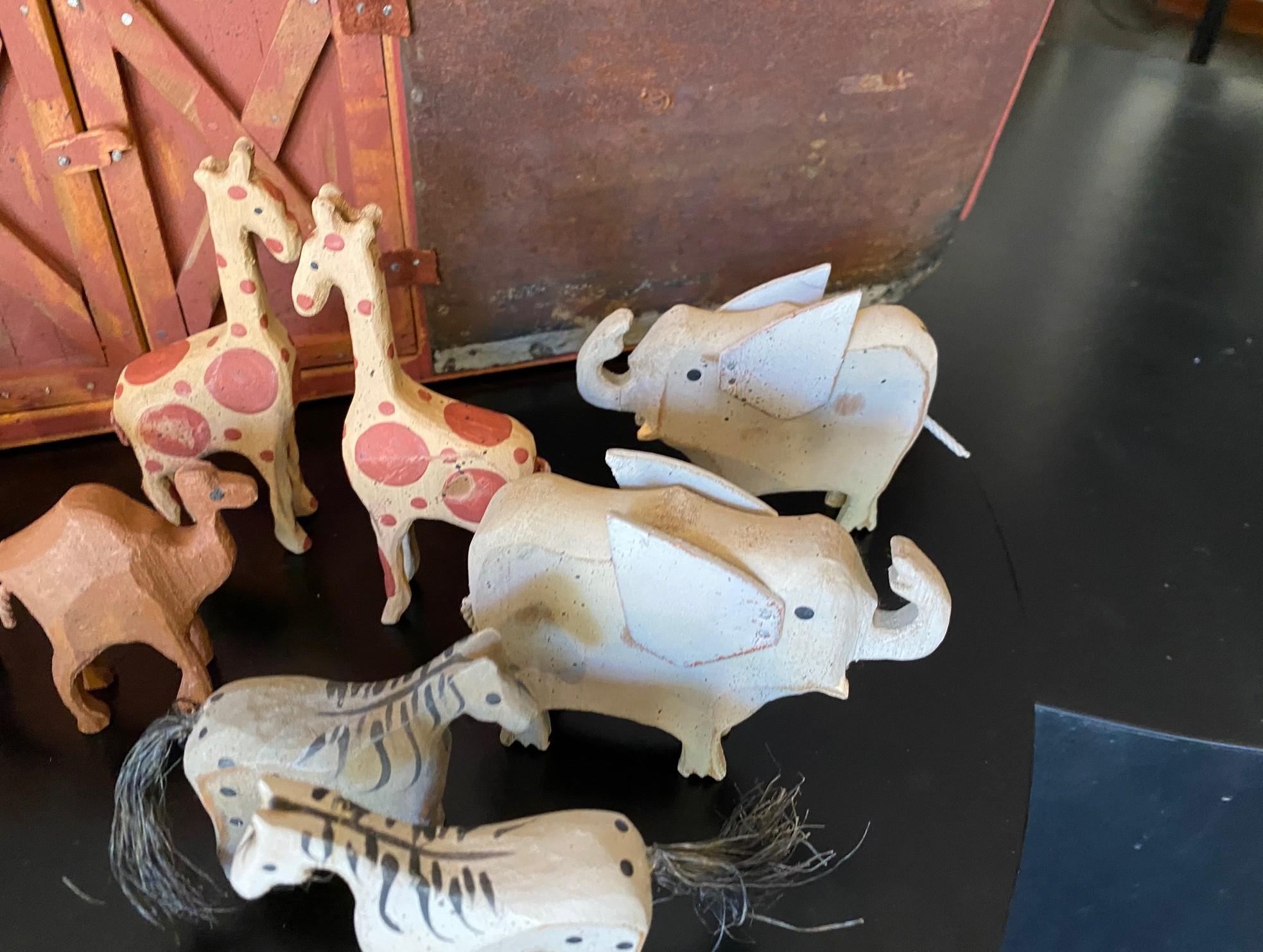 Grande scultura di arte popolare d'epoca firmata in edizione limitata dell'Arca di Noè, un giocattolo da salotto in vendita 2