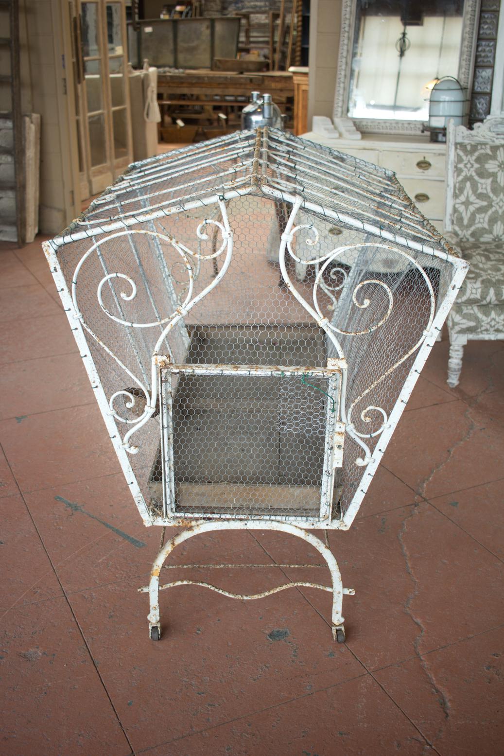 Large Vintage French Bird Cage In Good Condition In Calgary, Alberta