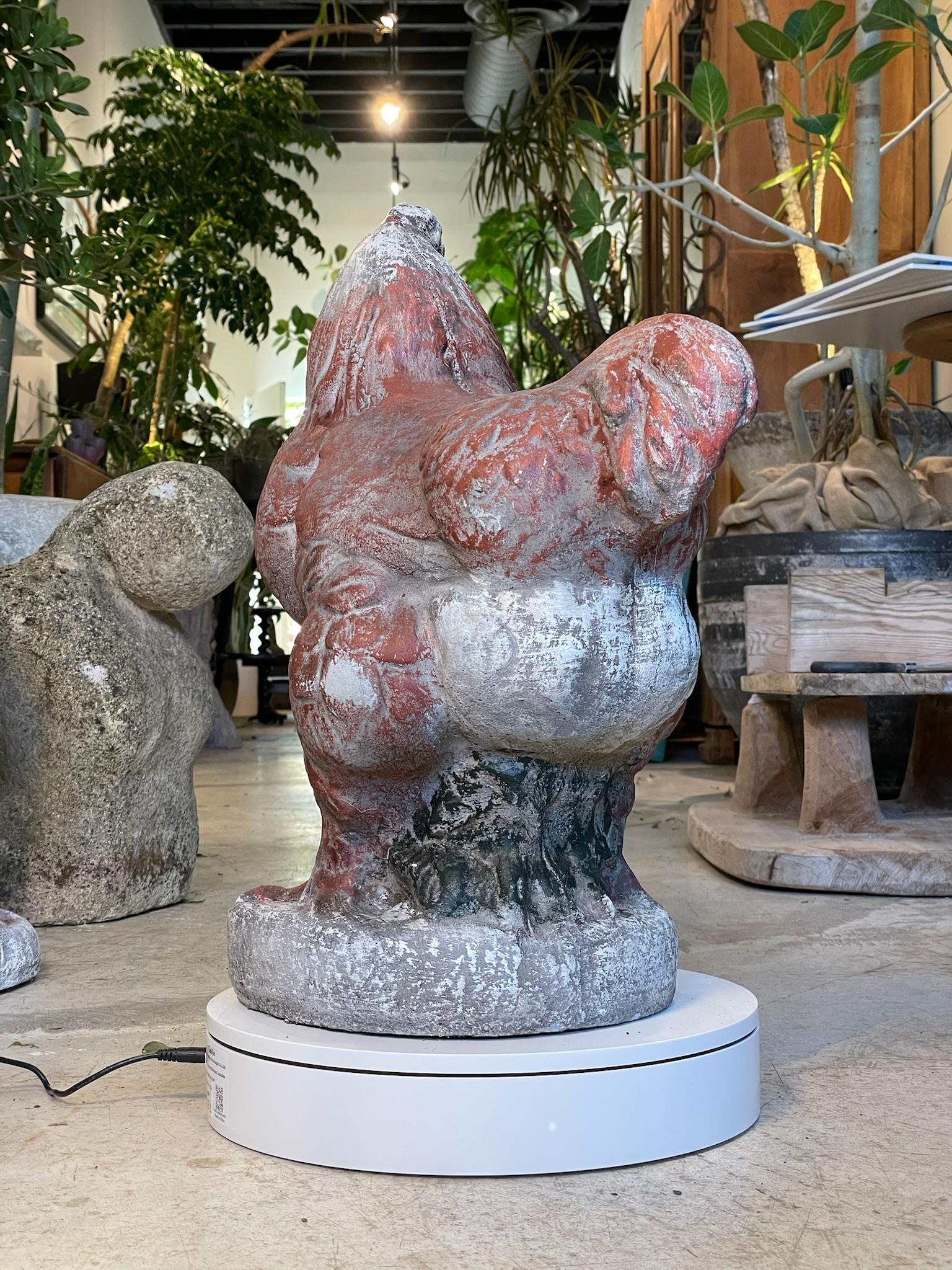 Calcestruzzo Grande scultura da giardino francese d'epoca in cemento con patina invecchiata in vendita