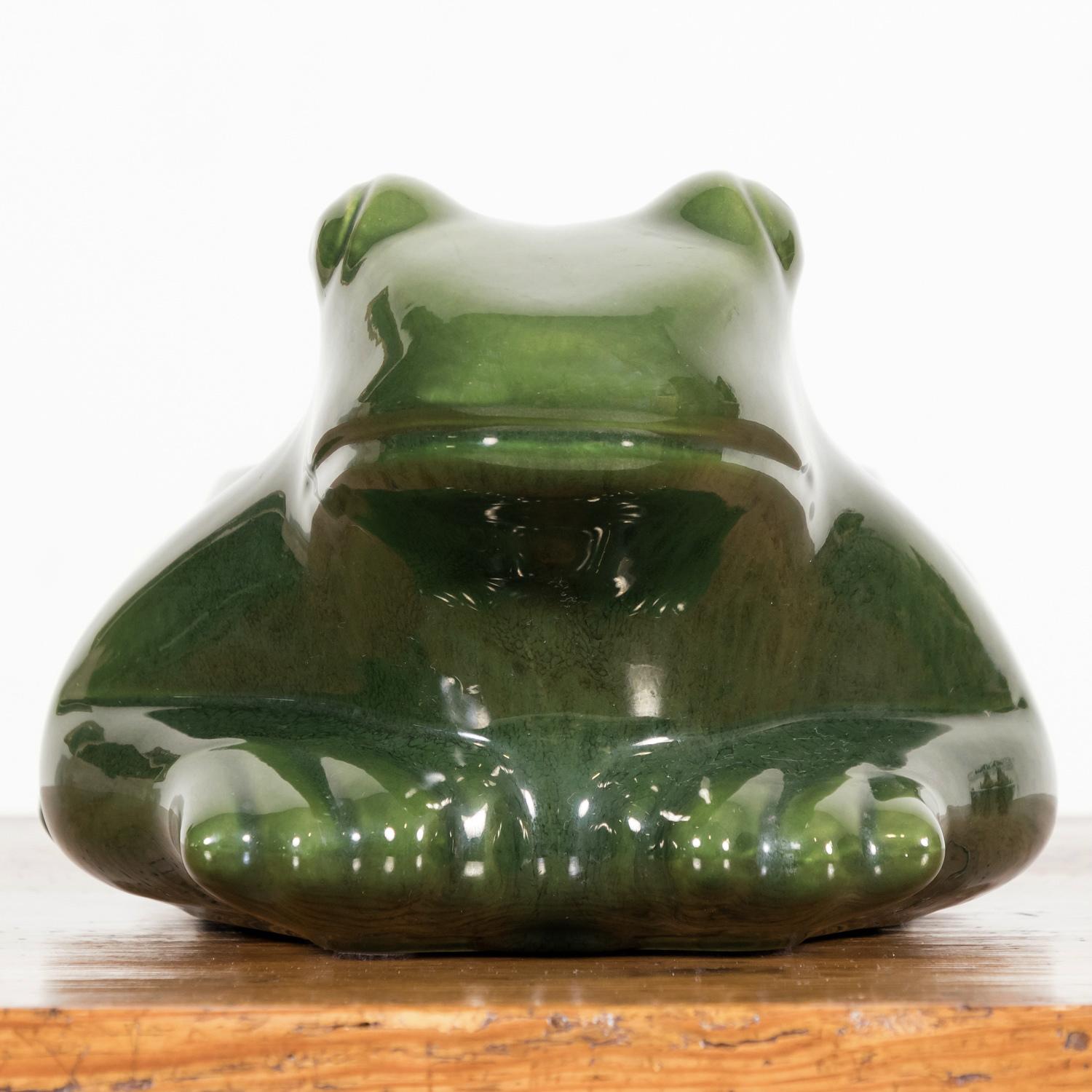 Large Vintage French L'HERITIER GUYOT DIJON Green Ceramic Frog Ad Ashtray For Sale 1