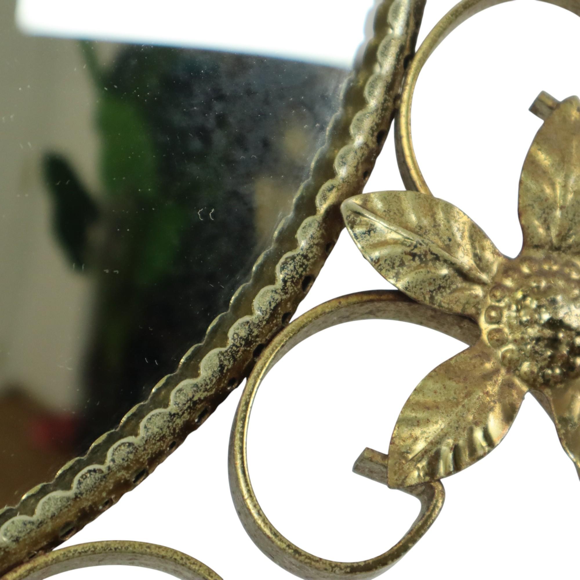 Grand miroir français vintage convexe à fleurs en vente 2