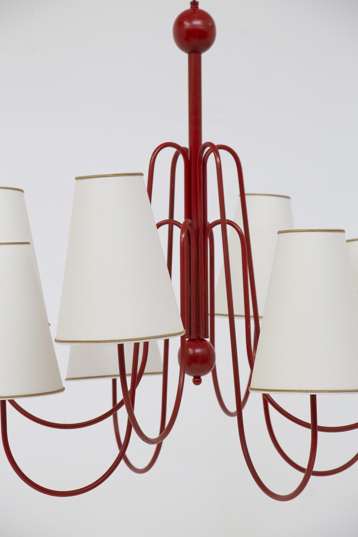 Large Vintage French Red Brass 8-Light Chandelier In Good Condition For Sale In Milano, IT