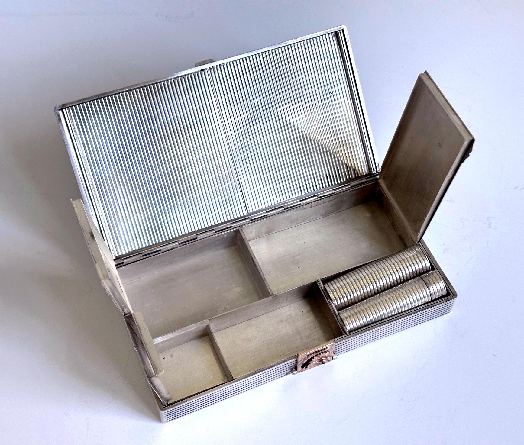 Oversized Vintage French Silver Compact Case by Boucheron For Sale 7