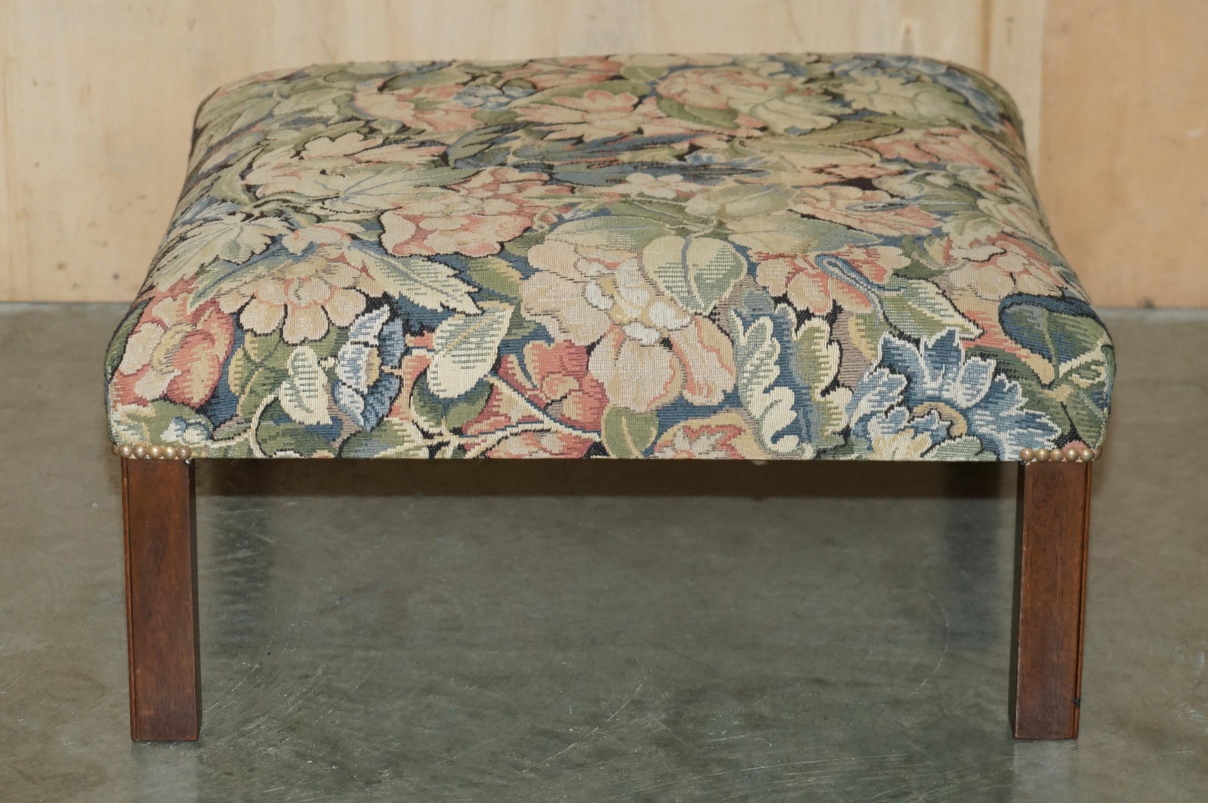 Royal House Antiques

Royal House Antiques is delighted to offer for sale this exquisite and highly collectable Vintage George Smith Kilim Ottoman with vintage Embroidered upholstery

Please note the delivery fee listing is just a guide and covers