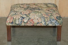 LARGE VINTAGE GEORGE SMITH FOOTSTOOL OTTOMAN WiTH EMBROIDERED UPHOLSTERY
