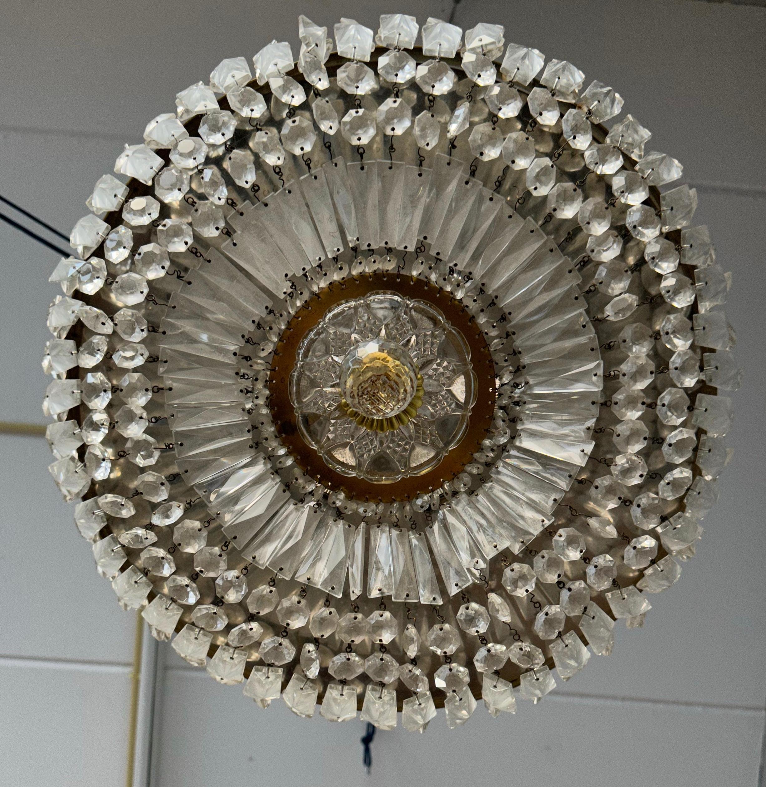 Grande lampe encastrée à 6 lumières vintage en bronze doré et verre perlé, luminaire Bon état - En vente à Lisse, NL