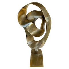 Large Vintage Gilt Metal Decorative Abstract Ribbon Sculpture