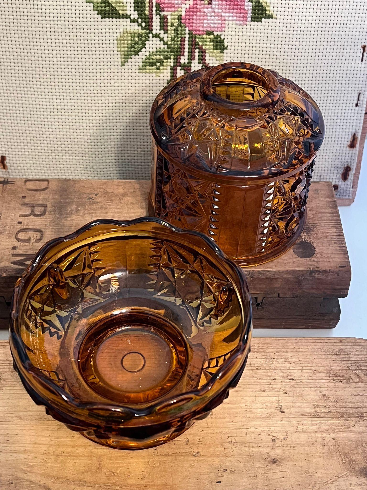 Large Vintage Glass Amber Fairy Lamp Stars and Bars Design Candle Holder. In Good Condition In Seattle, WA