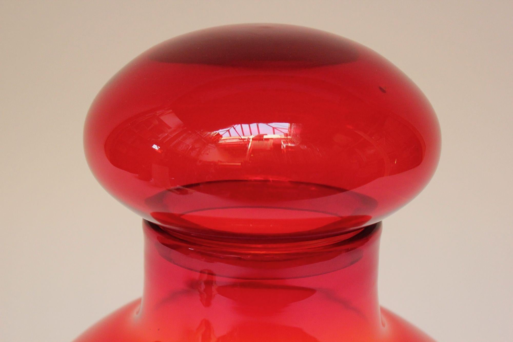 Blown Glass Large Vintage Glass Amberina Vase with Stopper by John Nickerson for Blenko For Sale