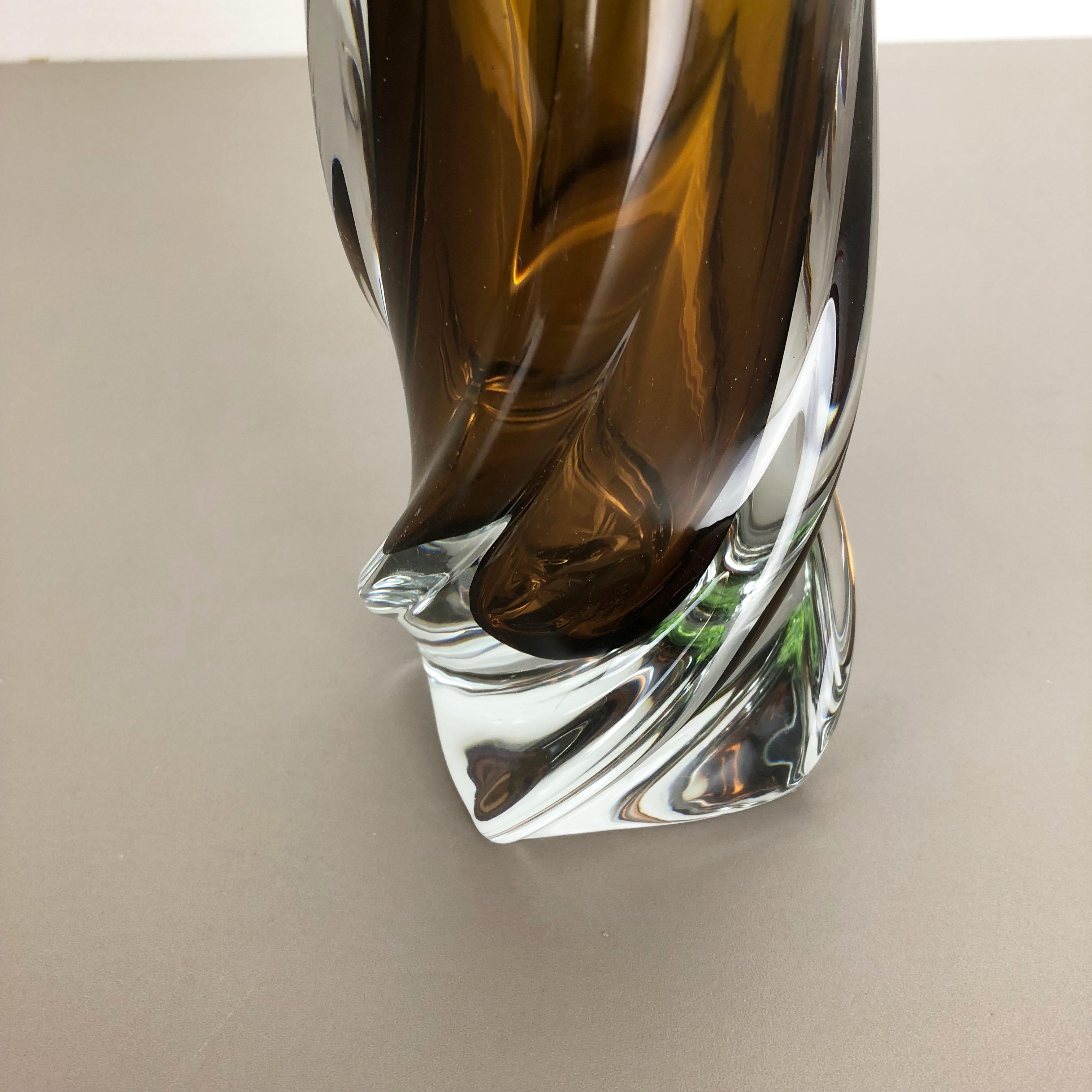 Large Vintage Green brown Hand Blown Crystal Glass Vase by Joska, Germany, 1970s In Good Condition For Sale In Kirchlengern, DE