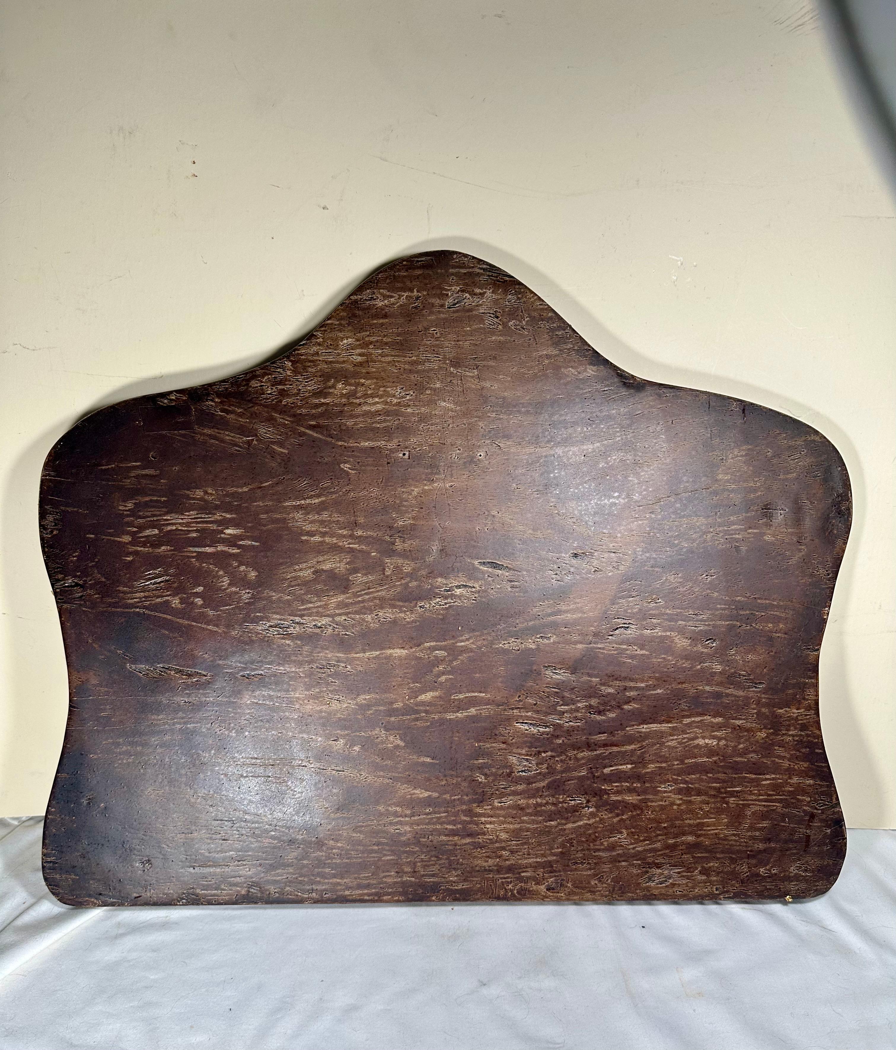Grand bas-relief vintage sculpté à la main d'AGNUS DEI Pièce d'autel. en vente 4