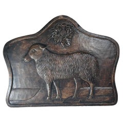 Grande bassorilievo d'epoca intagliato a mano di AGNUS DEI, pezzo da altare.