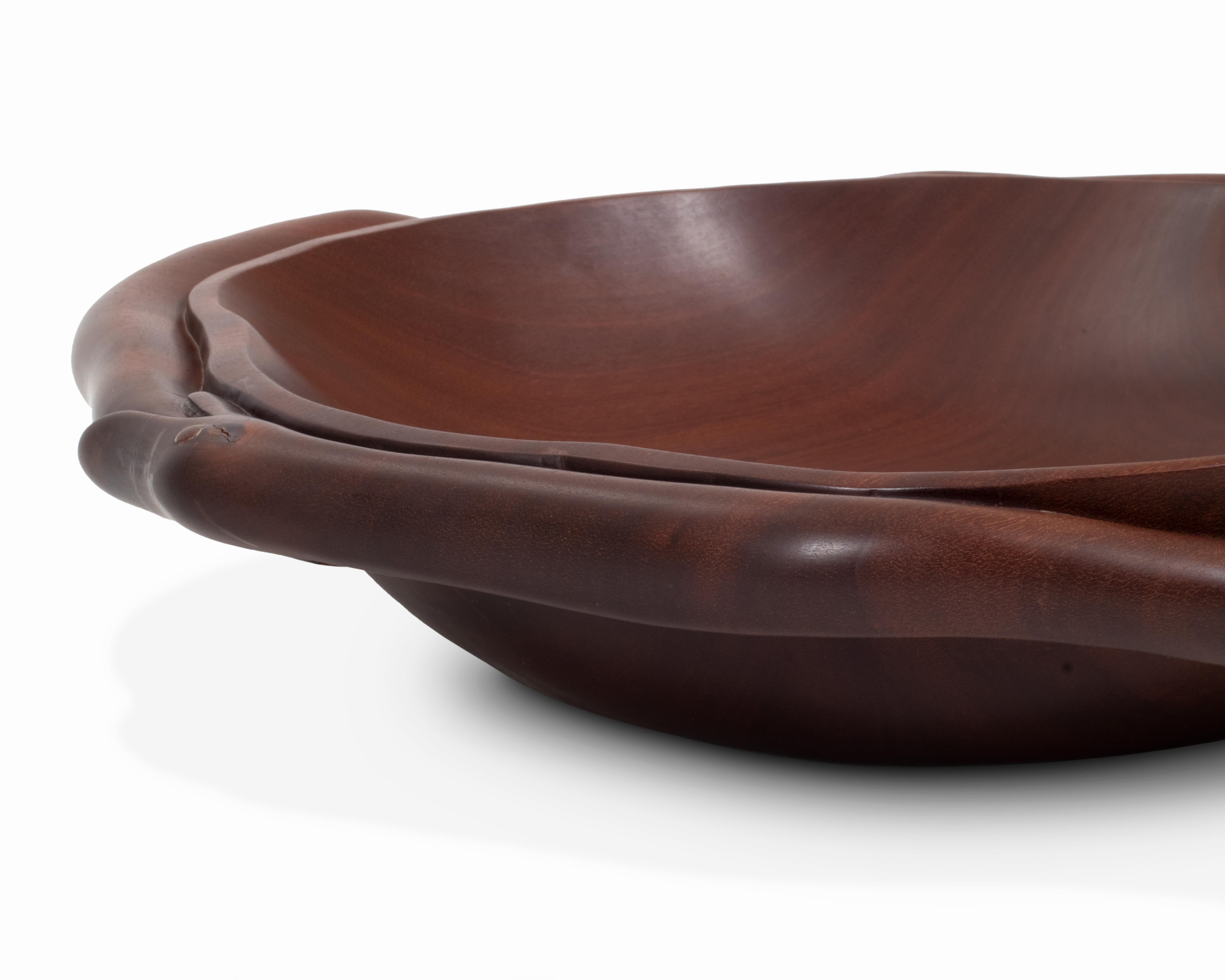 Artisanat Grand bol serpent Ouroboros en bois sculpté à la main en vente