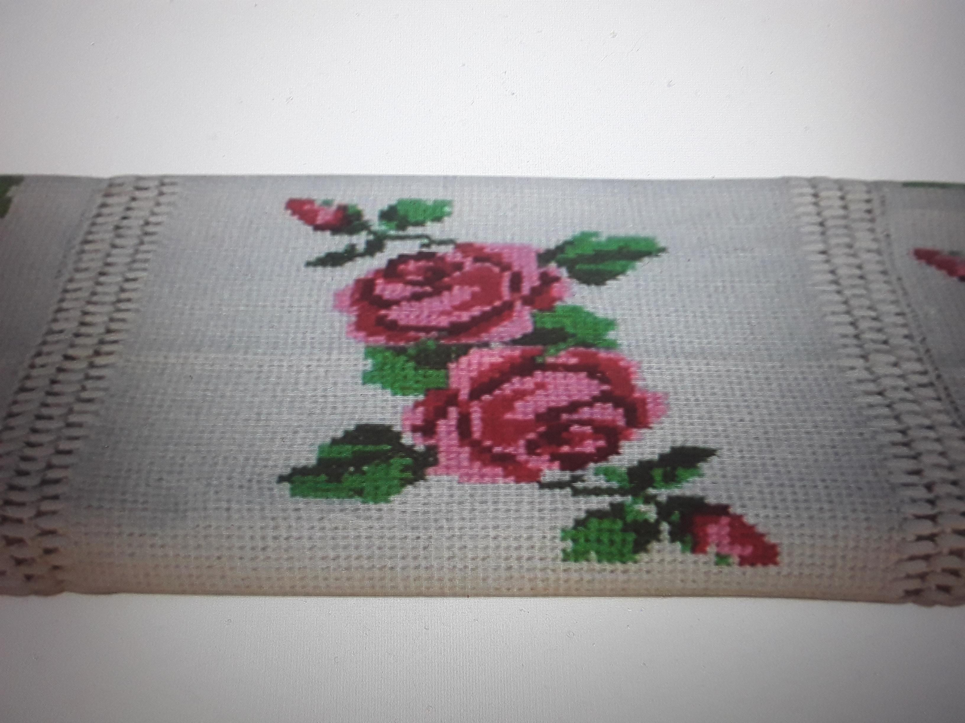 North American Large Vintage Hand Crochet Blanket 