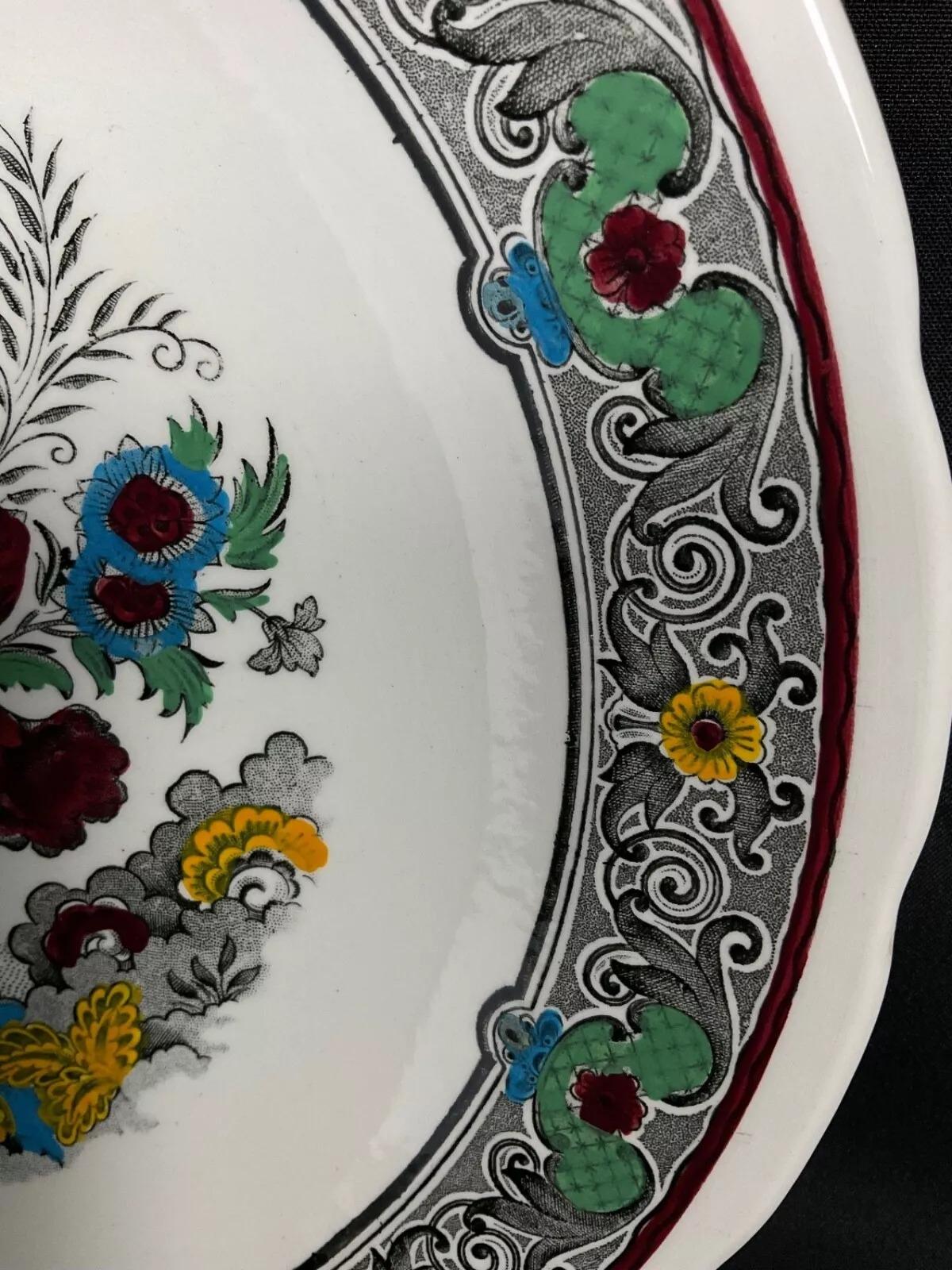 20th Century Large Vintage Handcrafted Floral Faience Plate by Boch Holland - 2Y363 For Sale