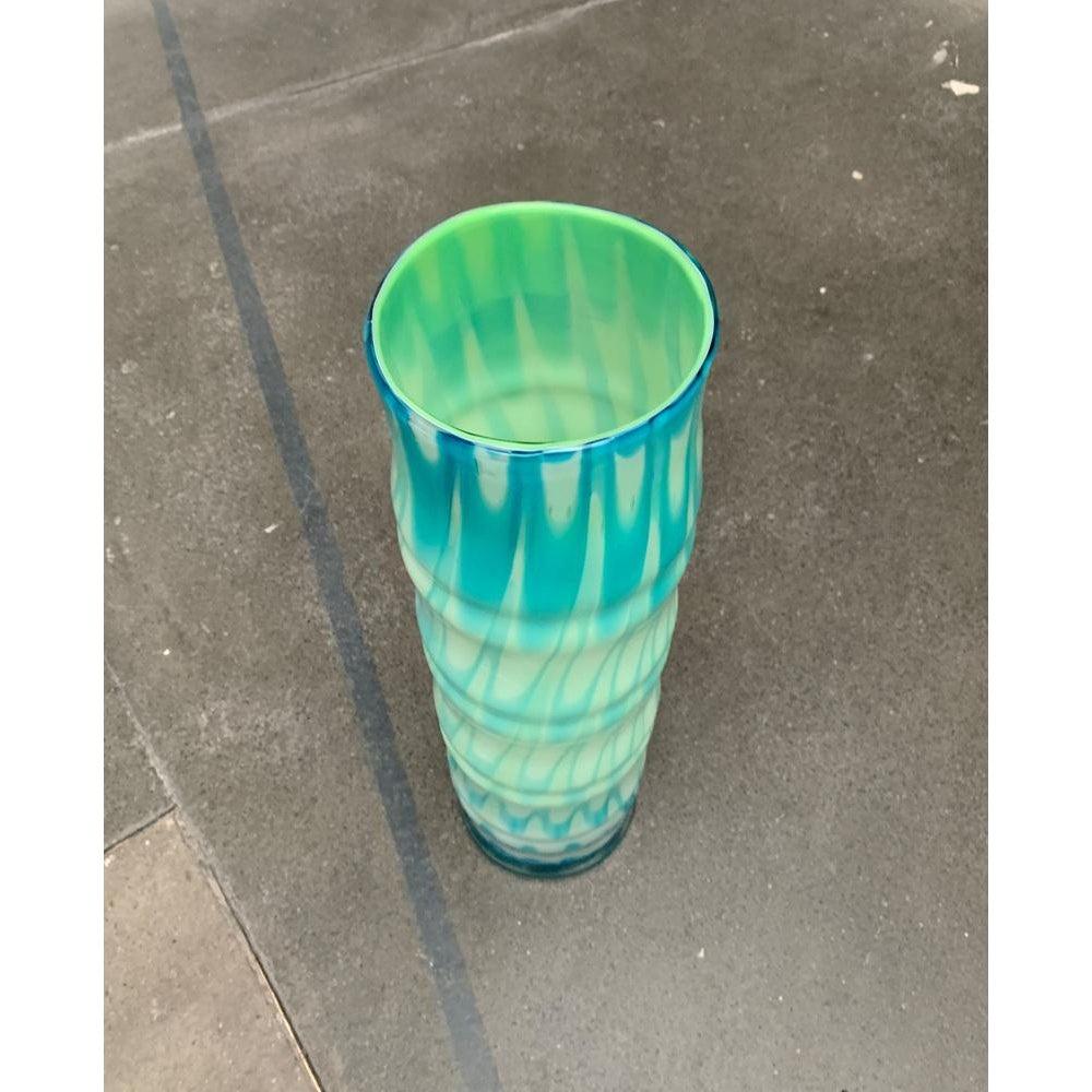 Large Vintage Handmade Glass Floor Vase In Excellent Condition For Sale In Hamburg, DE