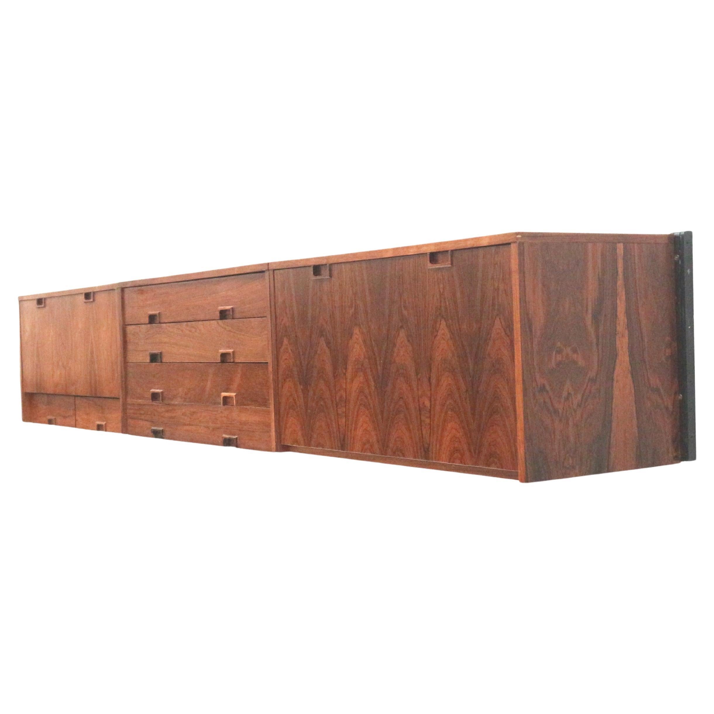 Großes Vintage-Hängesideboard / Wandsystem aus Palisanderholz aus den 60er Jahren