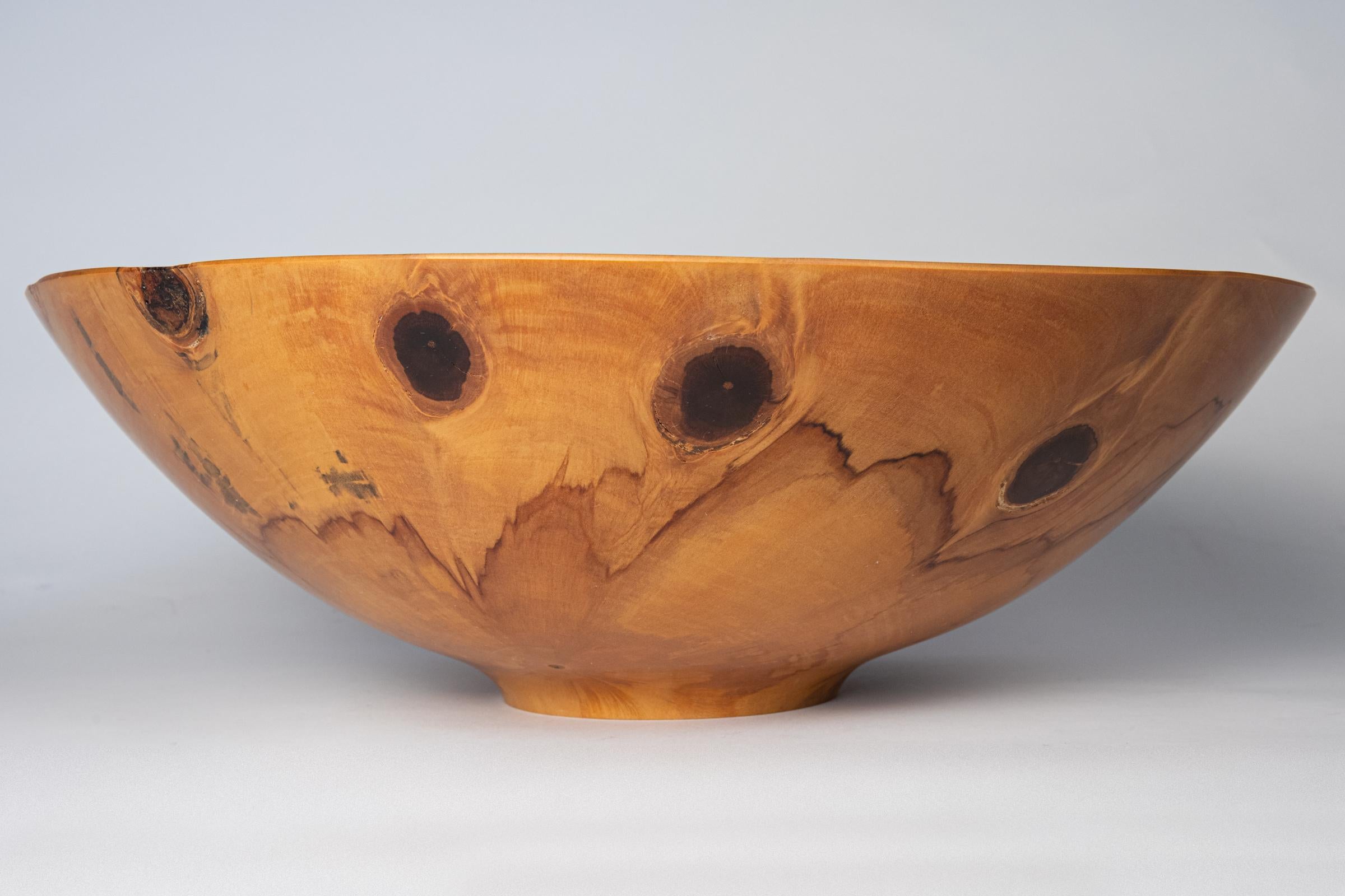 North American Large Hawaiian Turned Wood Art Bowl by Syd Vierra