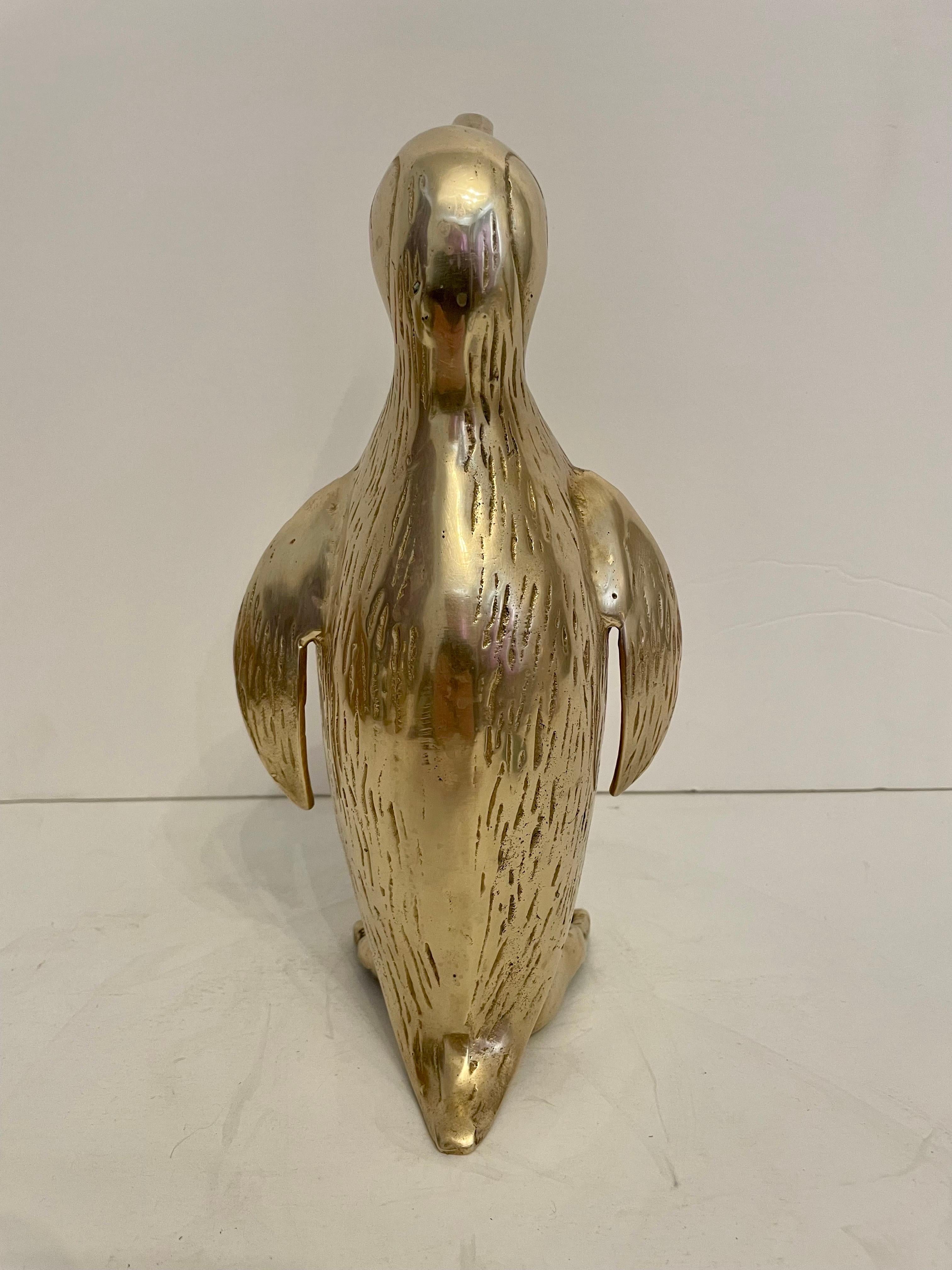  Large Vintage Hollywood Regency Brass Penguin Sculpture In Good Condition For Sale In New York, NY