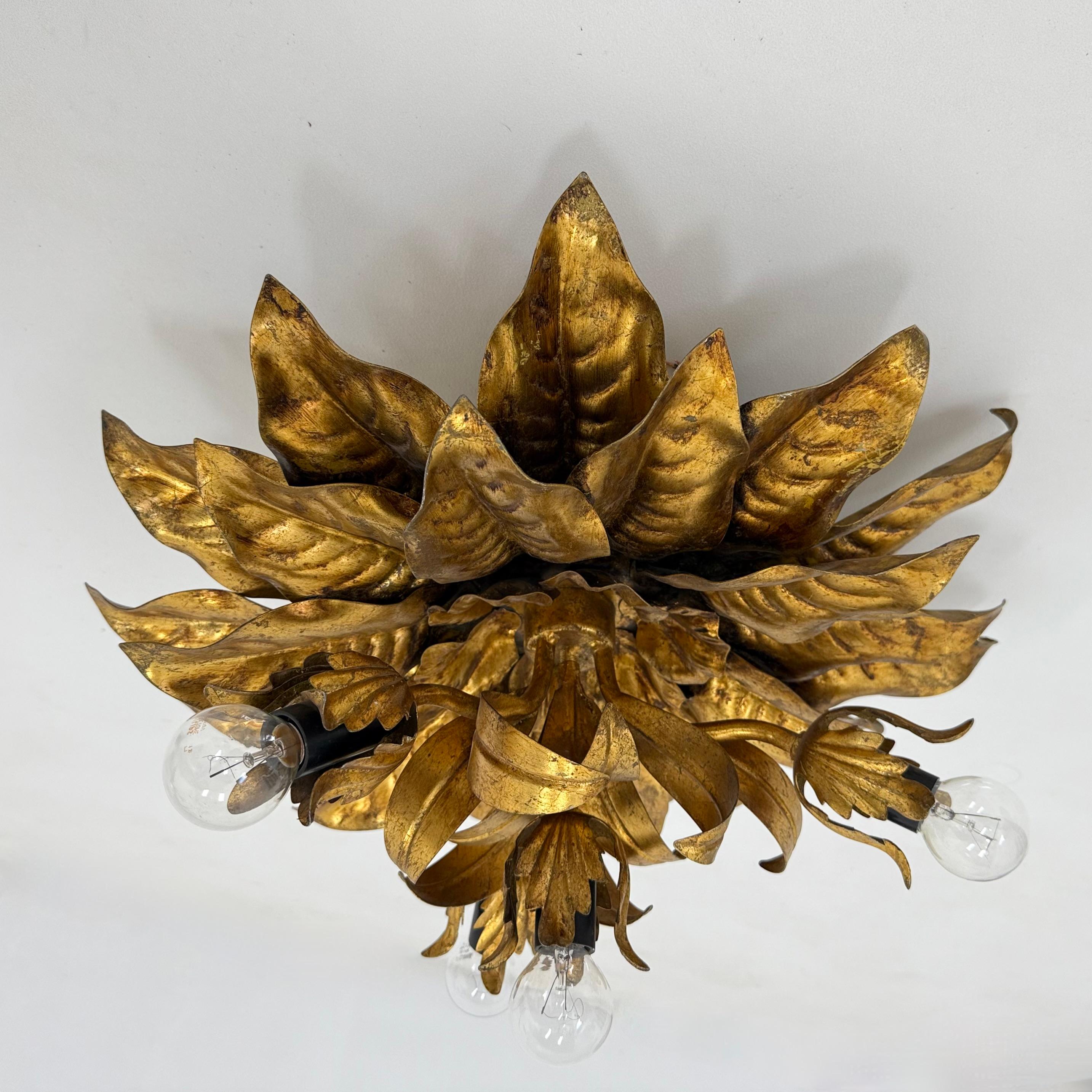Large vintage hollywood rengency gold gilded leaf flush mount , 1970’s For Sale 2