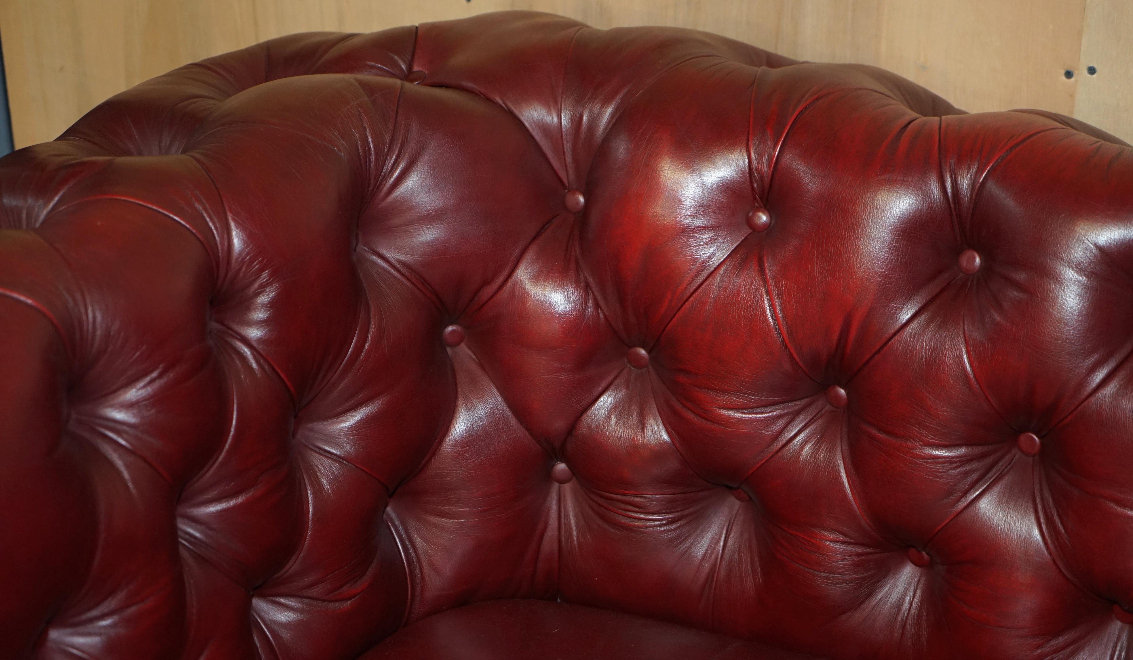 Large Vintage Howard & Son's Oxblood Leather Fully Stamped Chesterfield Sofa For Sale 12