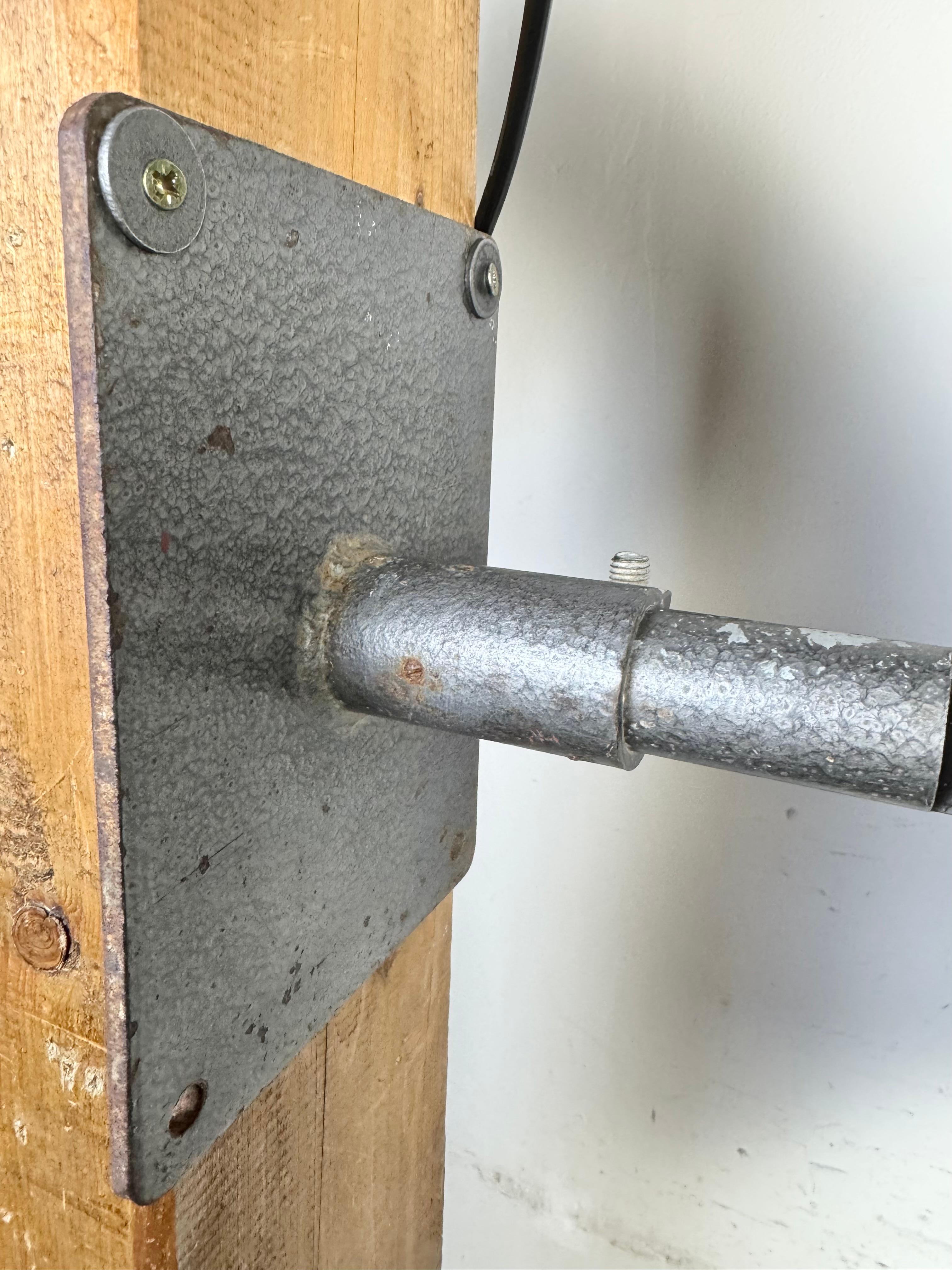 Large Vintage Industrial Aluminium Factory Wall Spotlight, 1970s For Sale 4