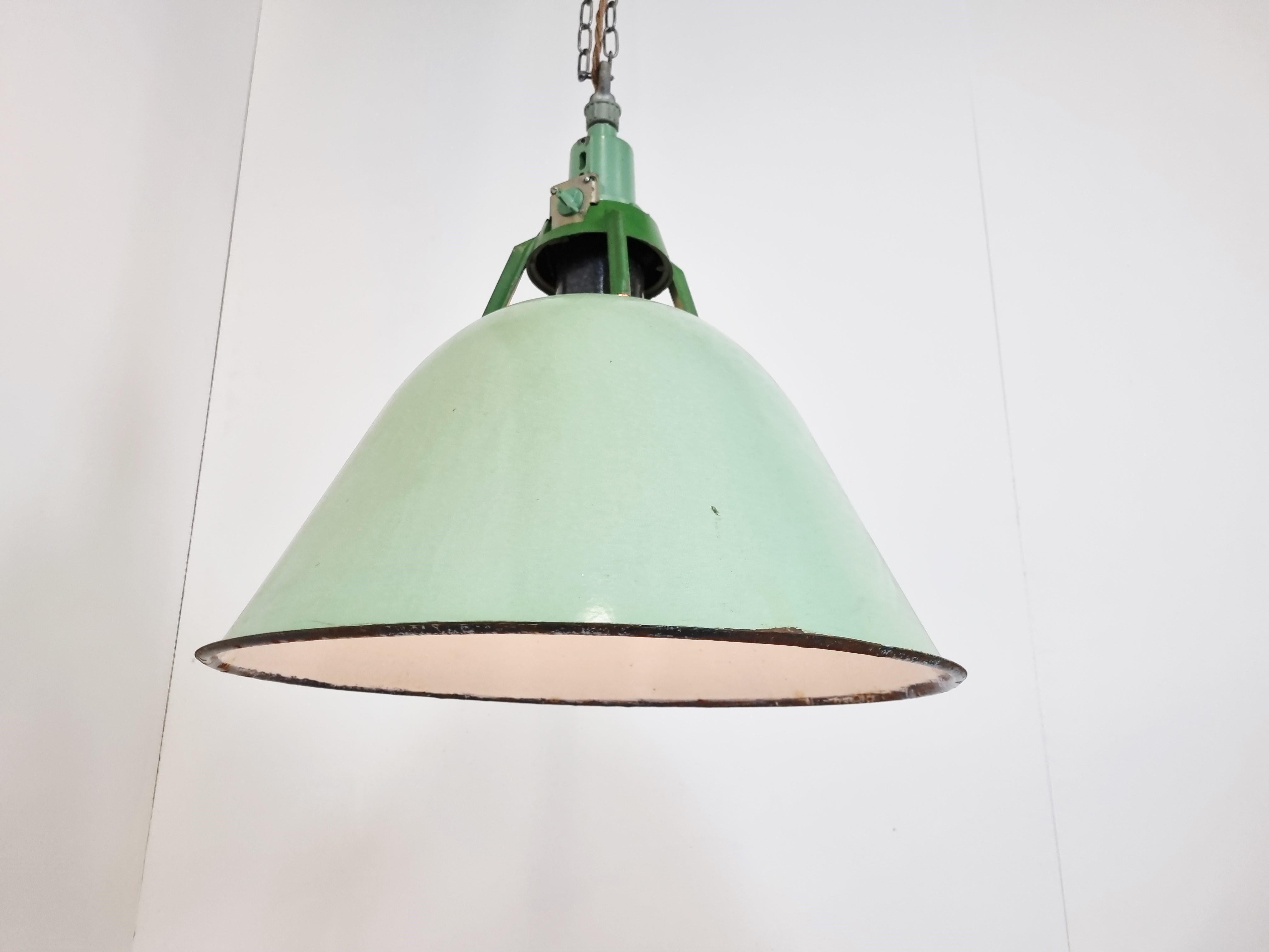 Mid-20th Century Large Vintage Industrial Green Enamel Pendant Lights, 1960s