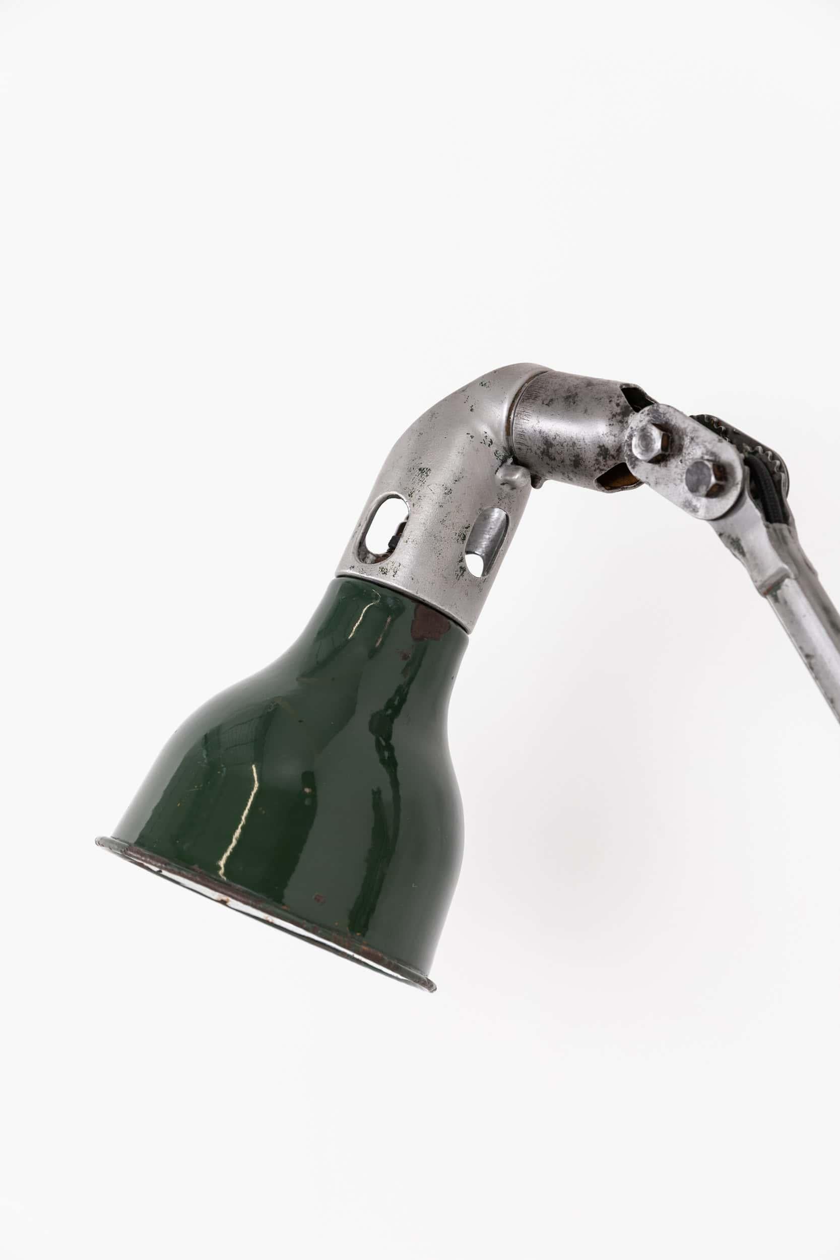 Enamel Large Vintage Industrial Mek-Elek Machinists Adjustable Task Lamp, c.1930
