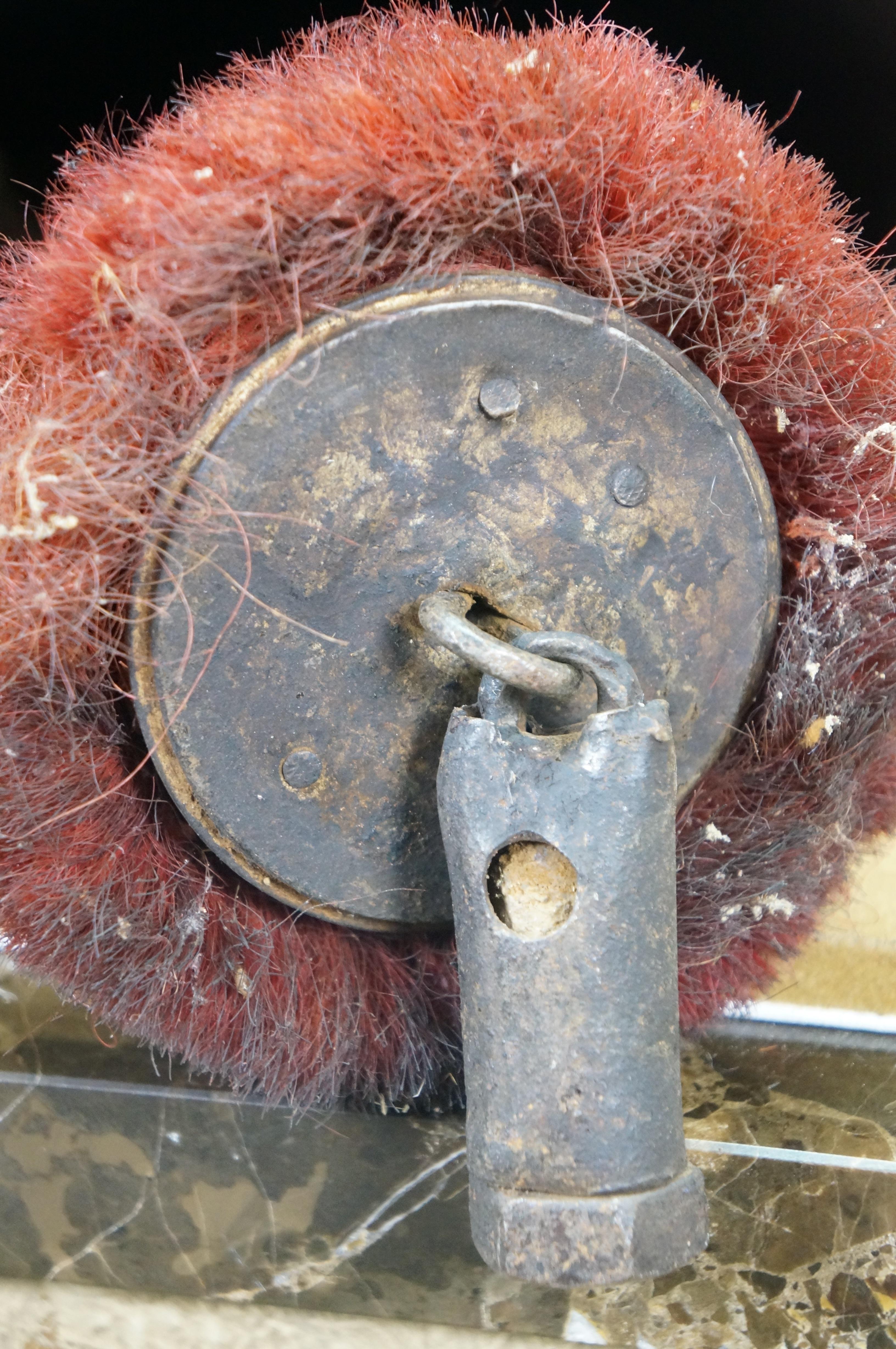 Grande campana di cammello in ferro vintage con manico, 24