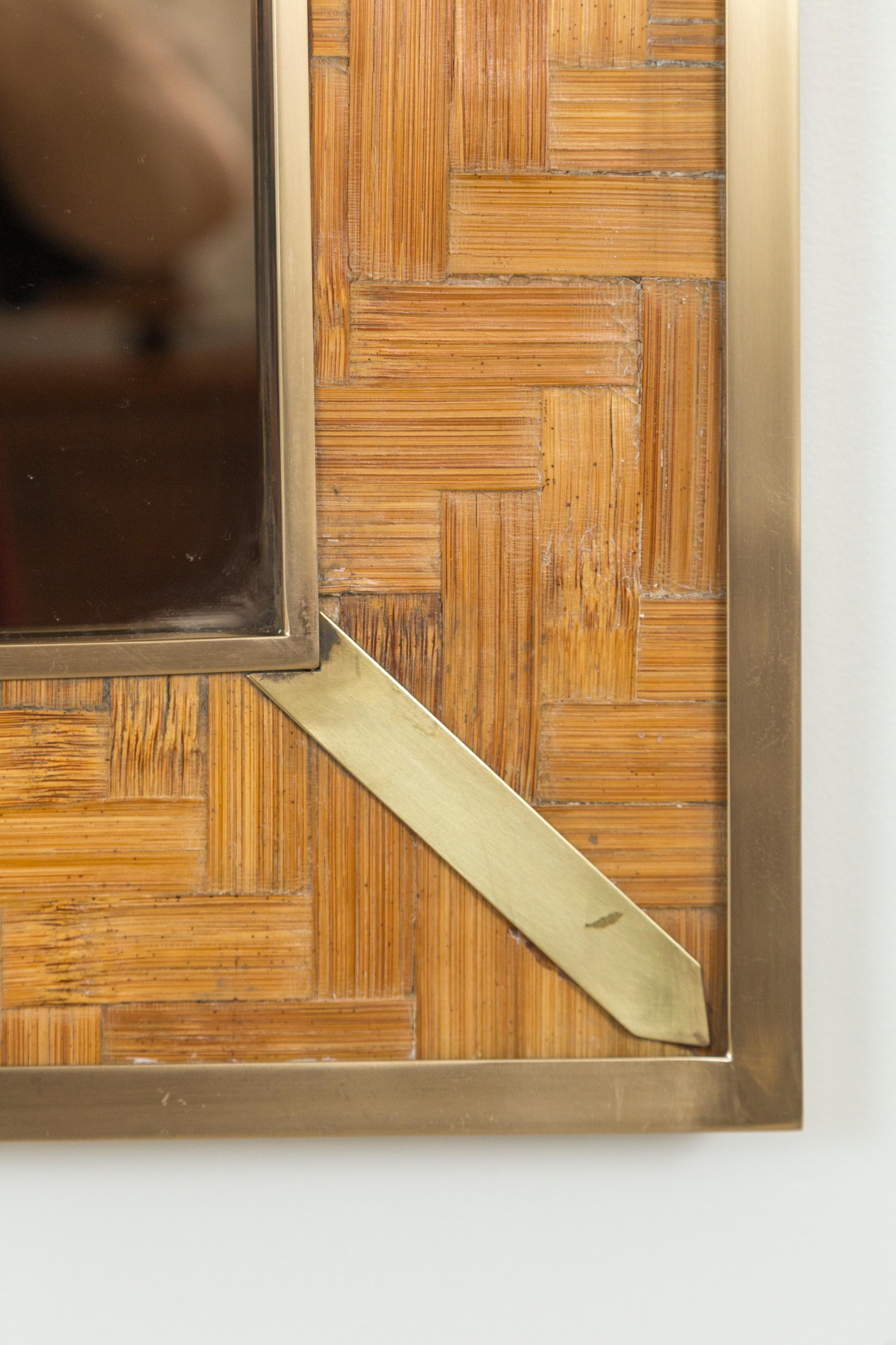 A vintage brass and marquetry bamboo rectangular-shaped mirror by Dal Vera
Origin: Italy
Dating: 1970 ca
Condition: Very good with signs of appropriate wear.