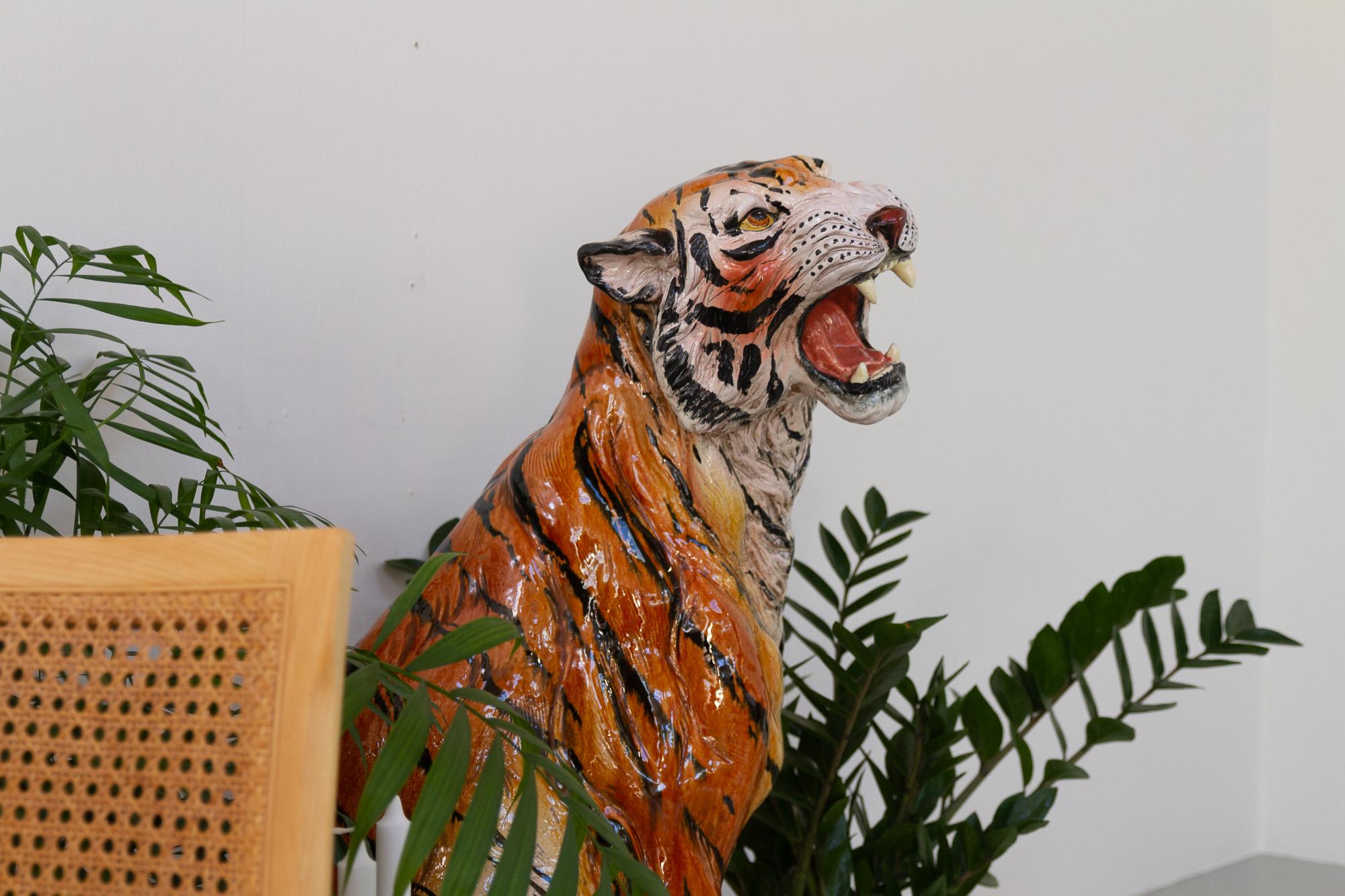 Large Vintage Italian Ceramic Tiger, 1970s In Good Condition For Sale In Asaa, DK