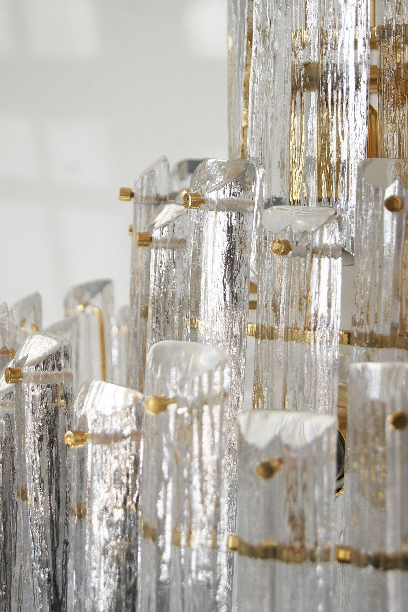Mid-20th Century Large Vintage Italian Chandelier For Sale