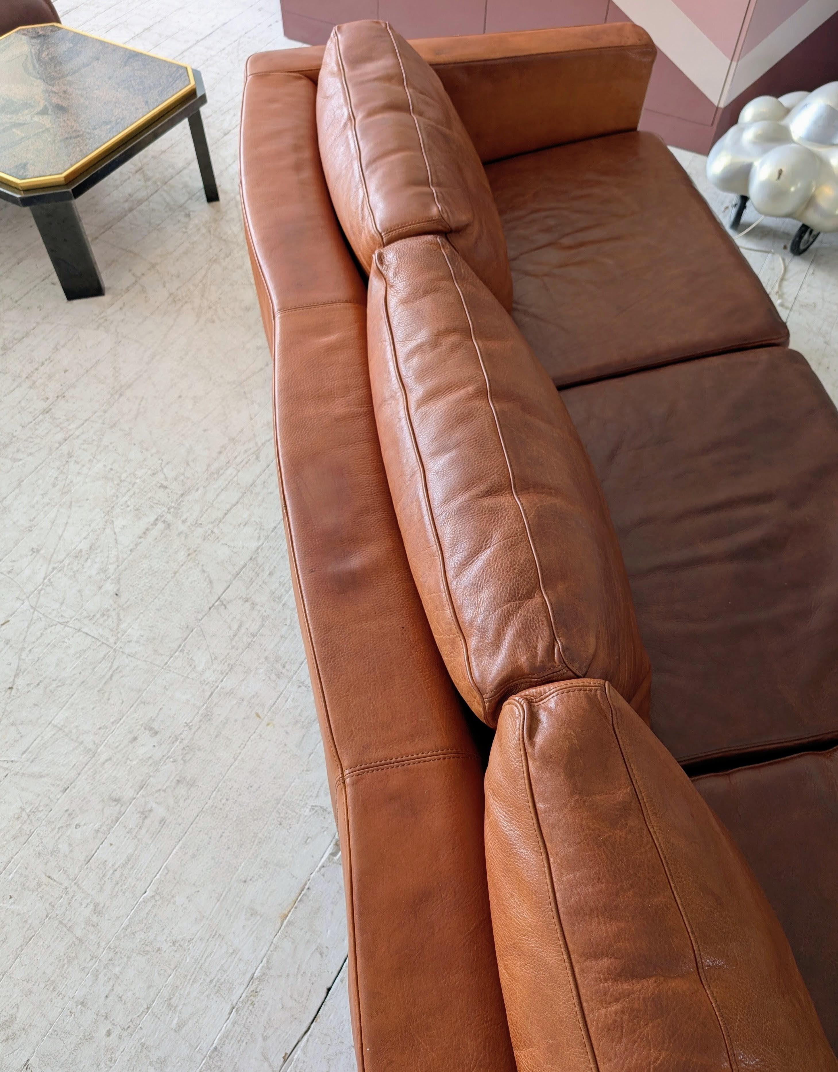 Grand canapé vintage italien en cuir cognac à bascule, par Molinari, années 1980 en vente 8