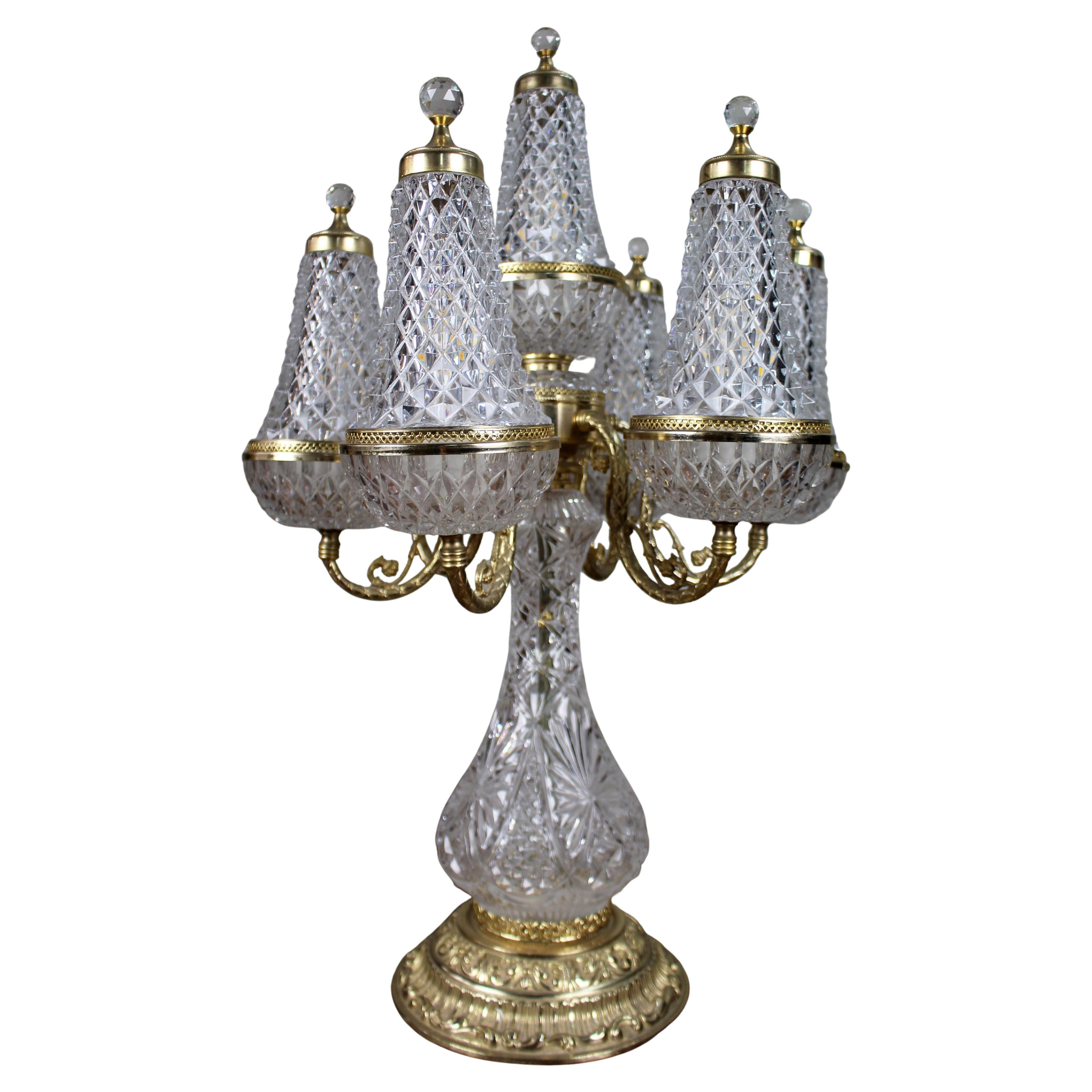 Gran Lámpara de Sobremesa Vintage Italian de Cristal Tallado y Metal Dorado