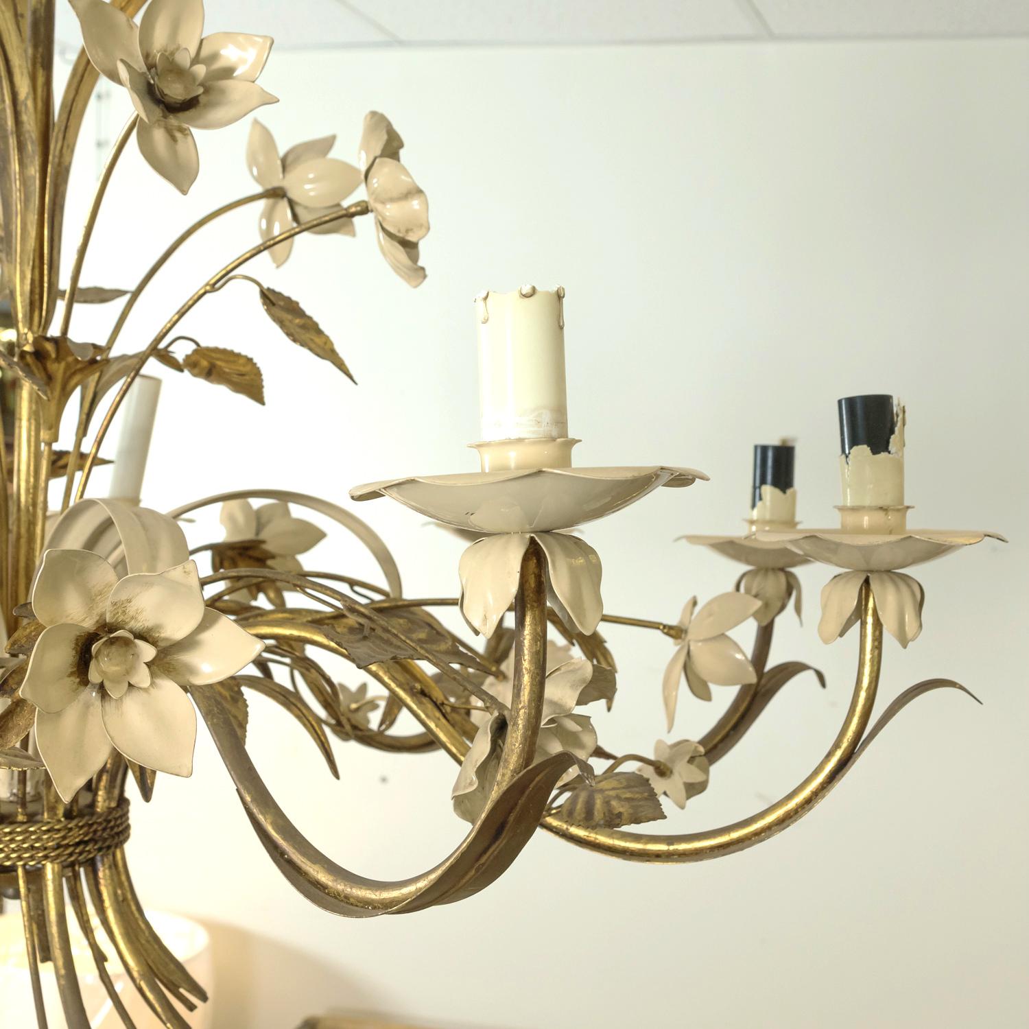 Large Vintage Italian Gilded Tole and Cream Enamel Floral 10-Light Chandelier 5
