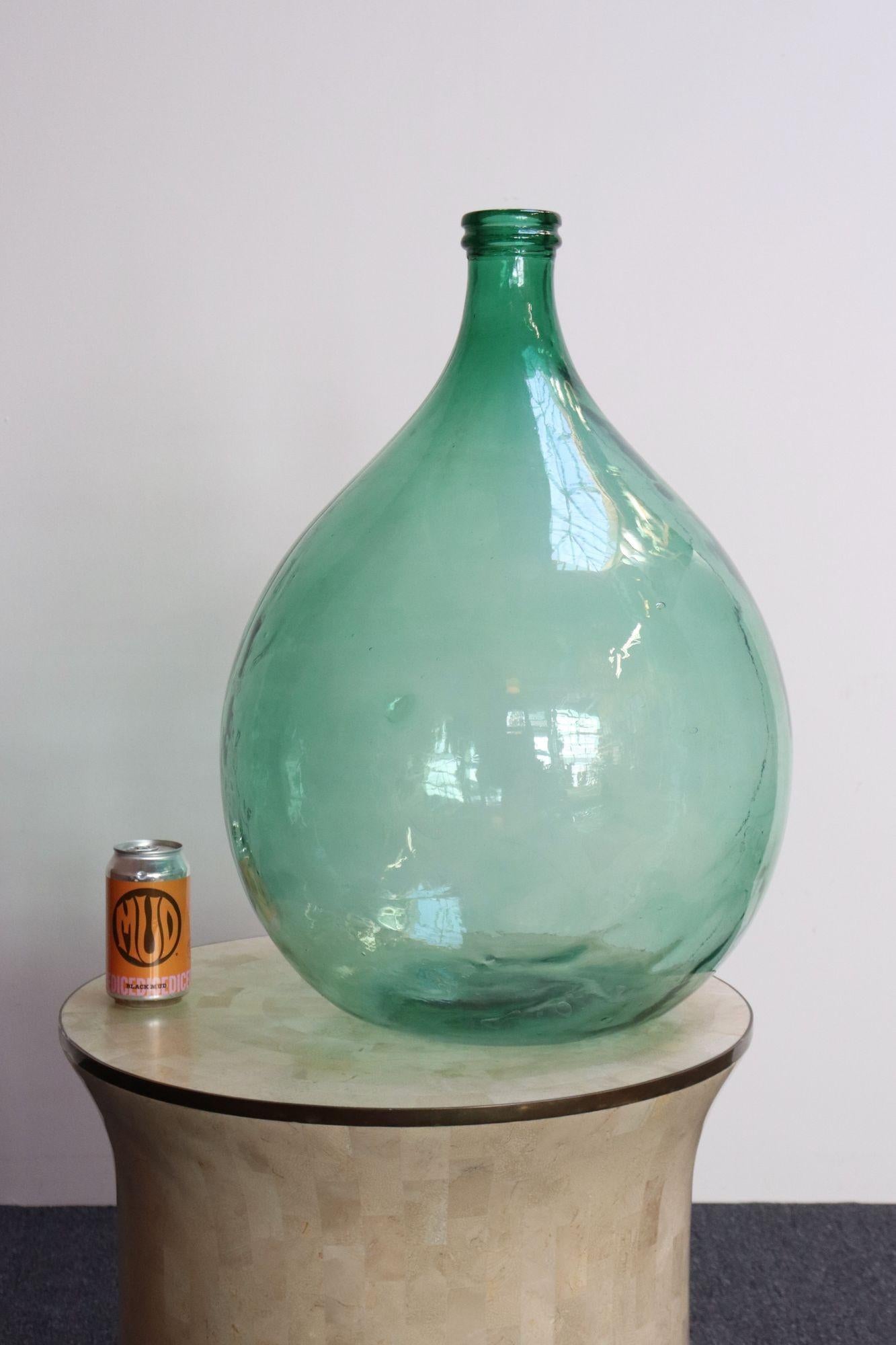 Verre Grande Demijohn/Carboy italienne vintage verte soufflée à la main