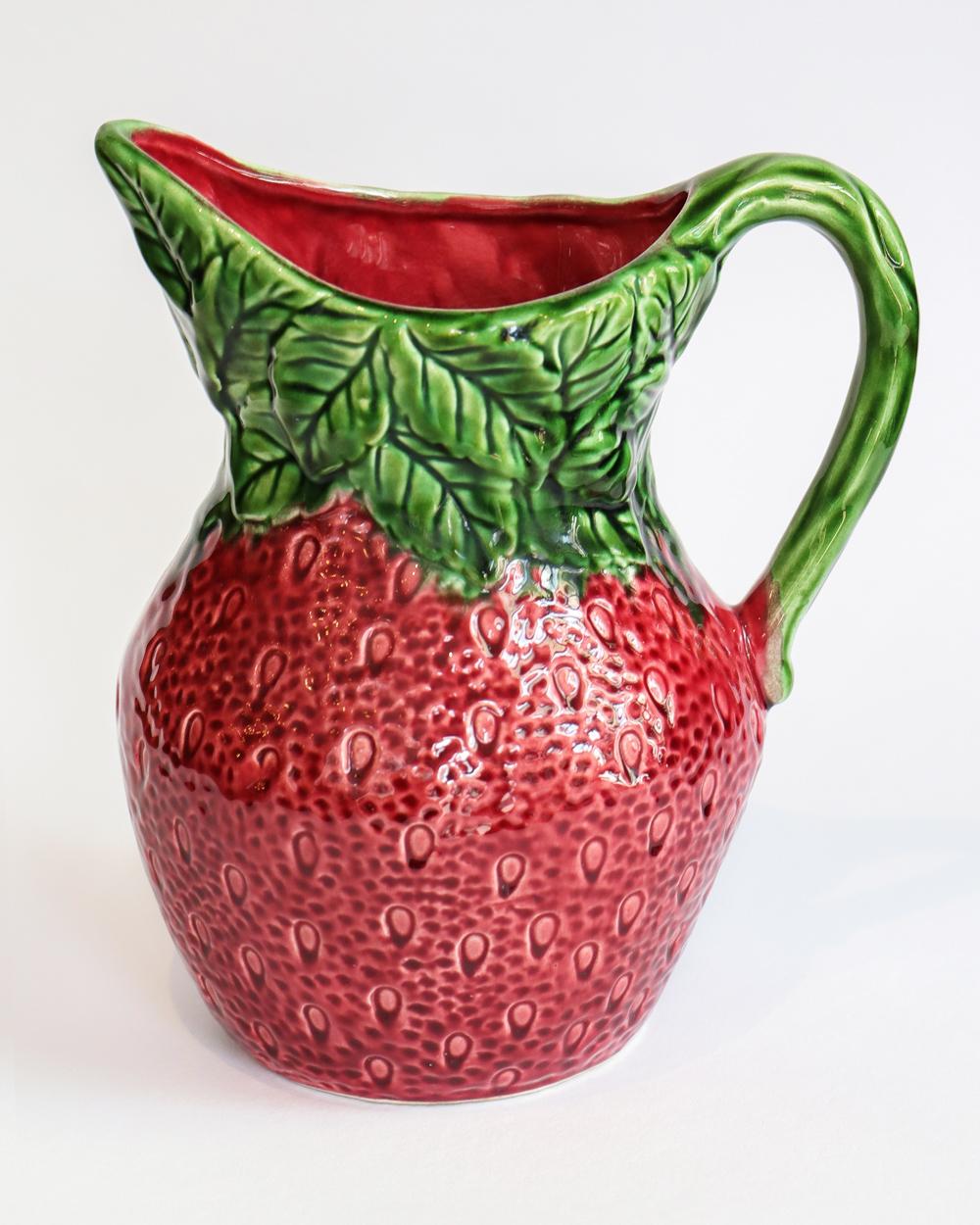 20th Century Large Vintage Italian Majolica Ceramic Strawberry-Shaped Pitcher or Jug For Sale