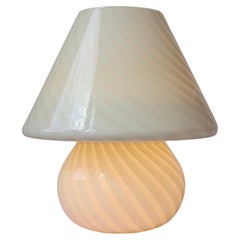 Large vintage Italian Murano cream yellow swirl mushroom lamp H: 40 cm