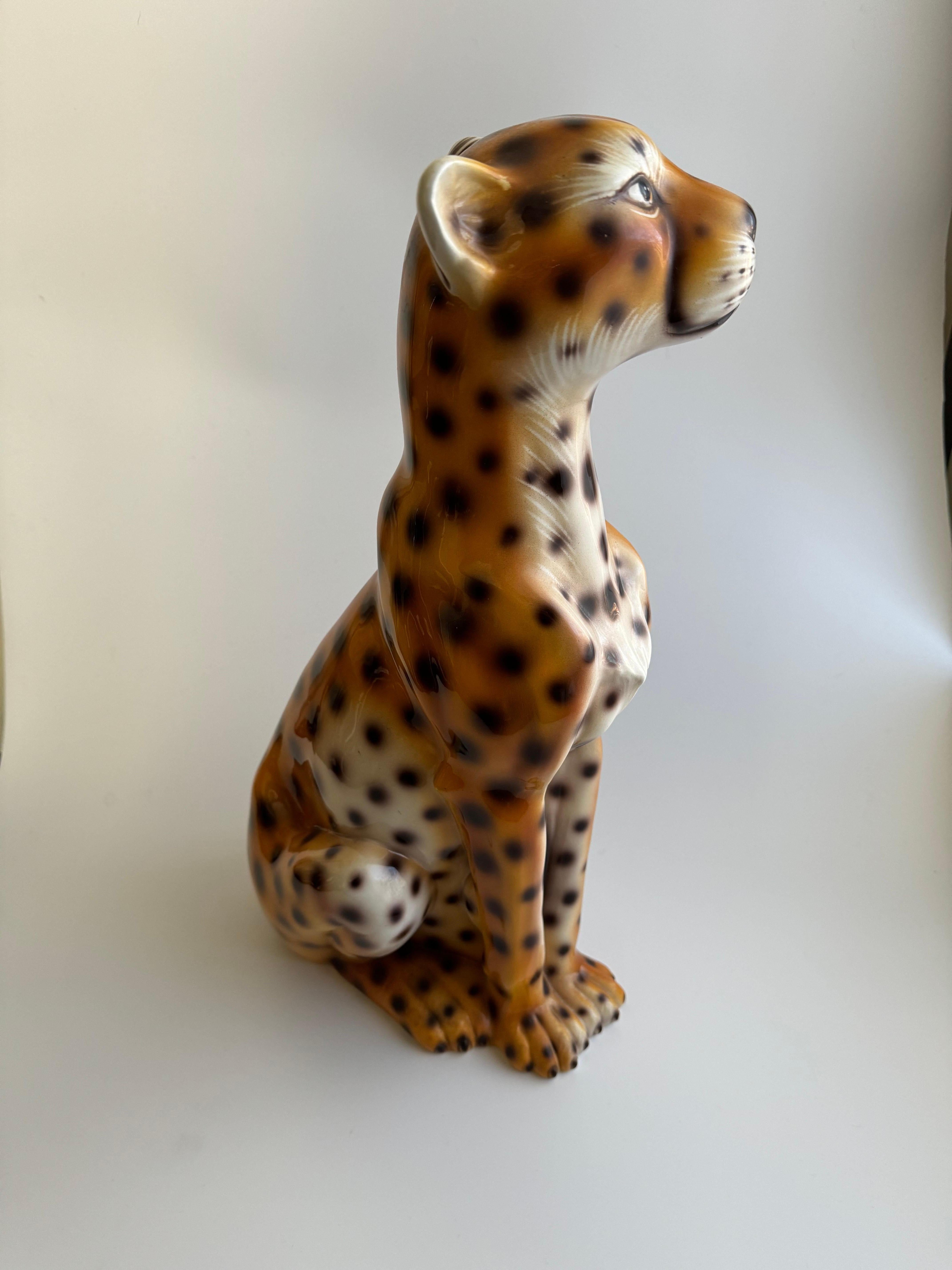 Hollywood Regency Large Vintage Italian porcelain leopard statue For Sale