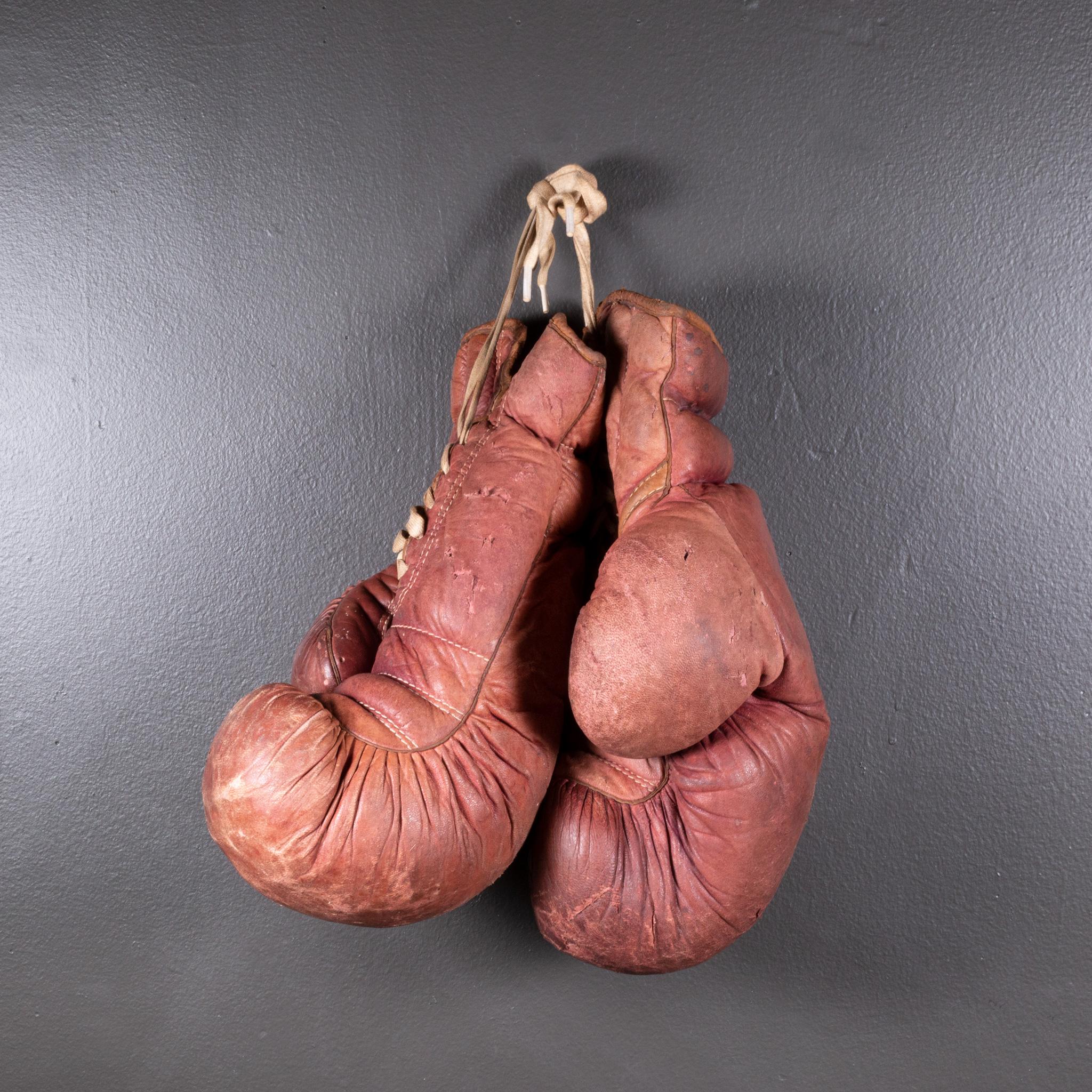 American Large Vintage Leather and Horse Hair Boxing Gloves c.1950 (FREE SHIPPING) For Sale